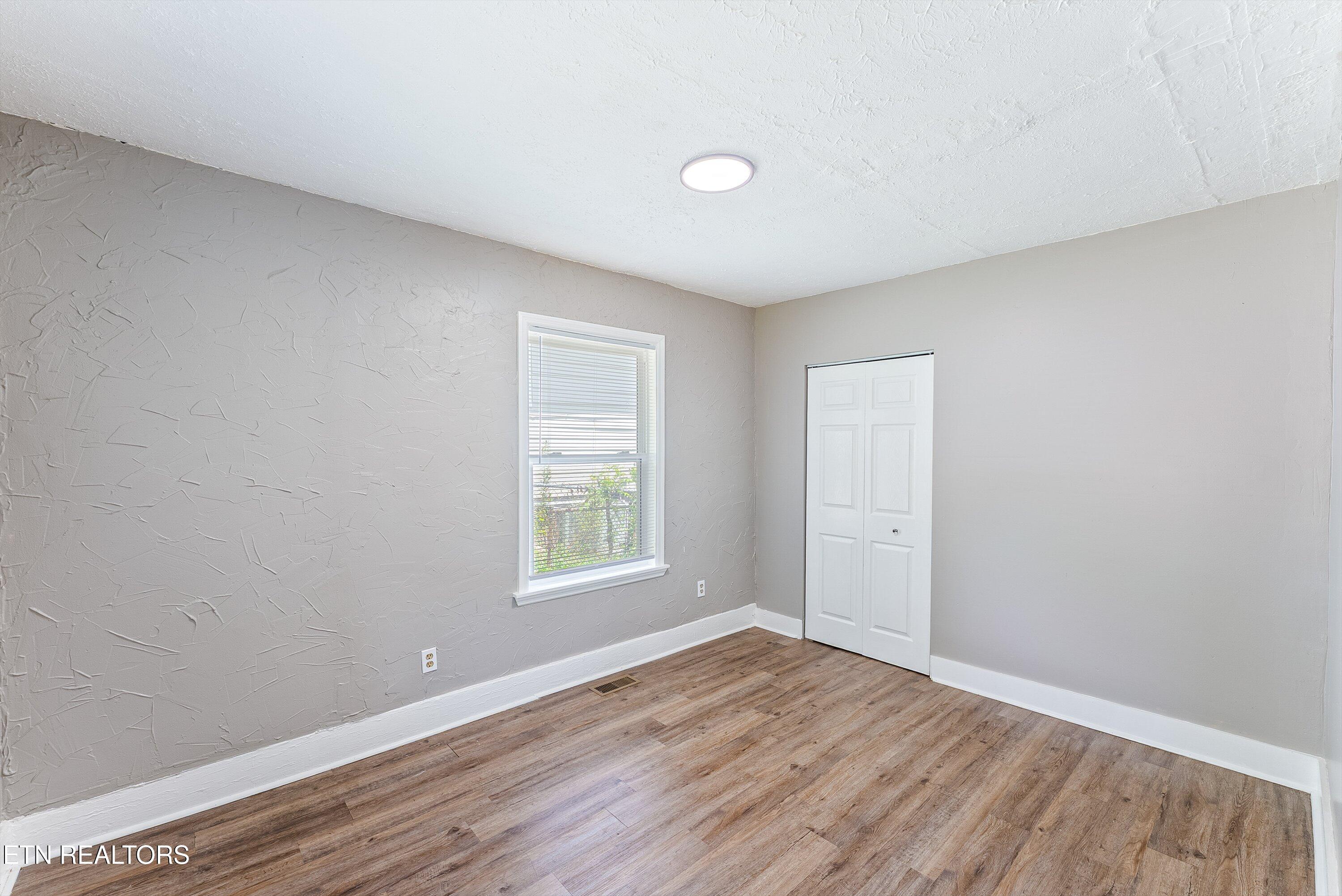 2123 Vermont Avenue Knoxville TN 37921