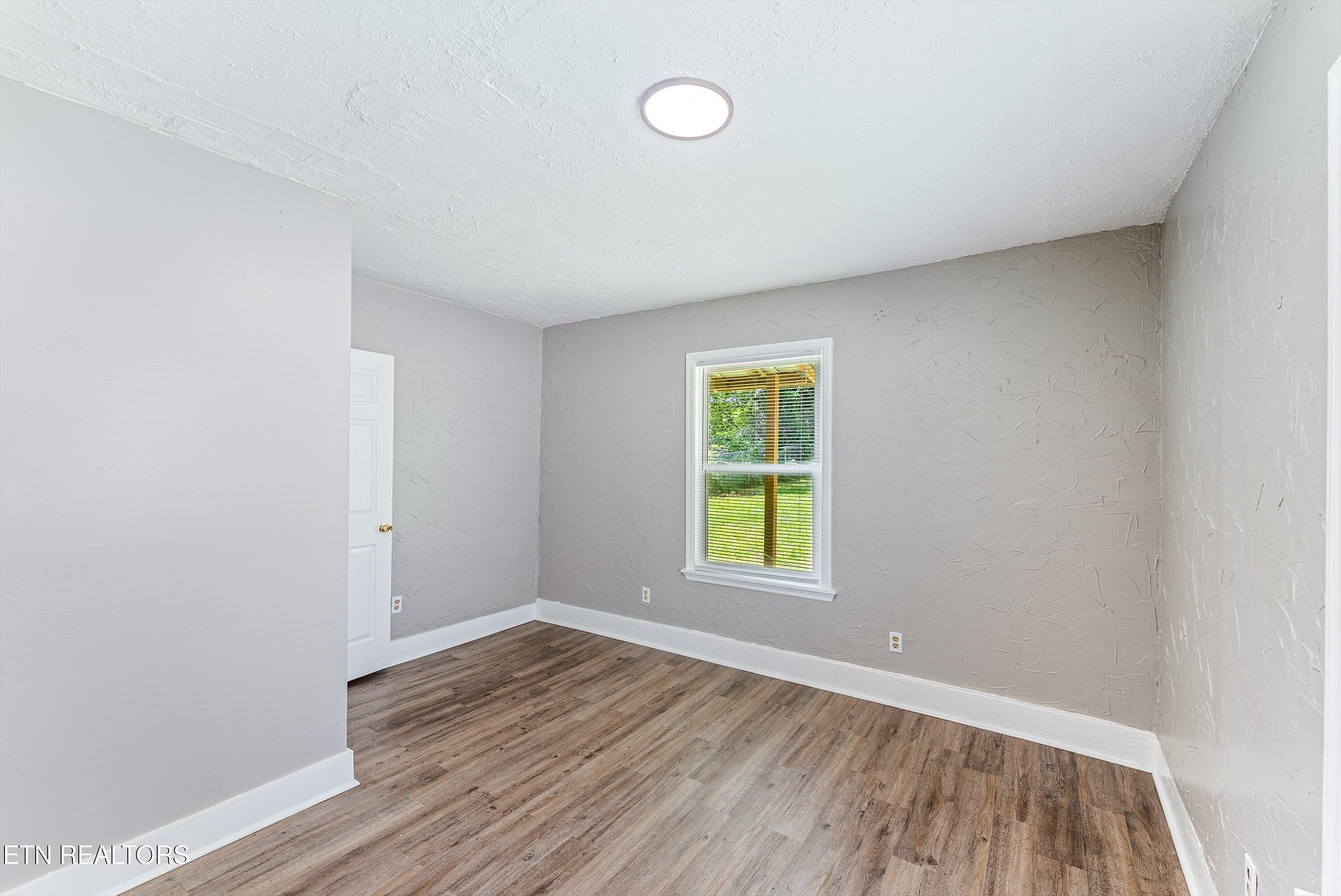 2123 Vermont Avenue Knoxville TN 37921