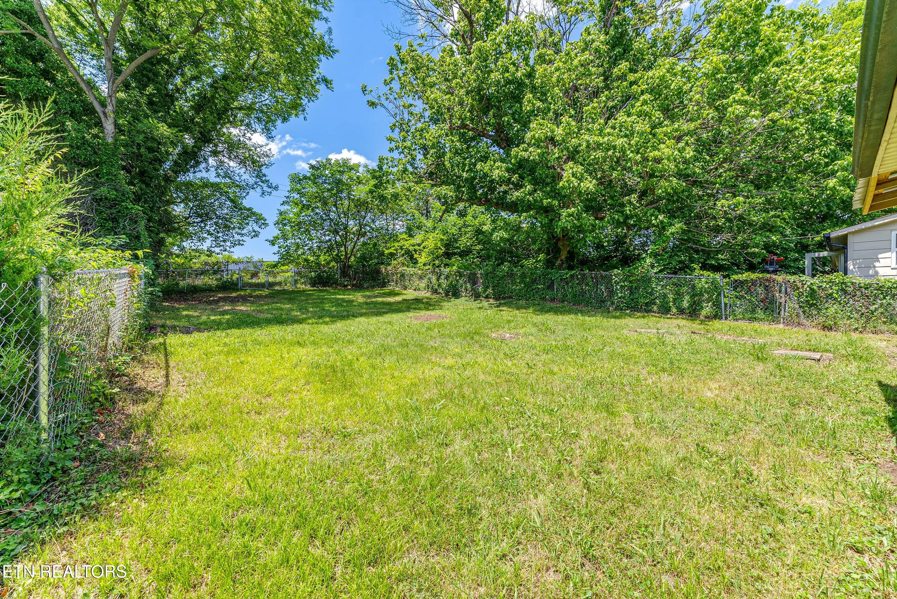2123 Vermont Avenue Knoxville TN 37921
