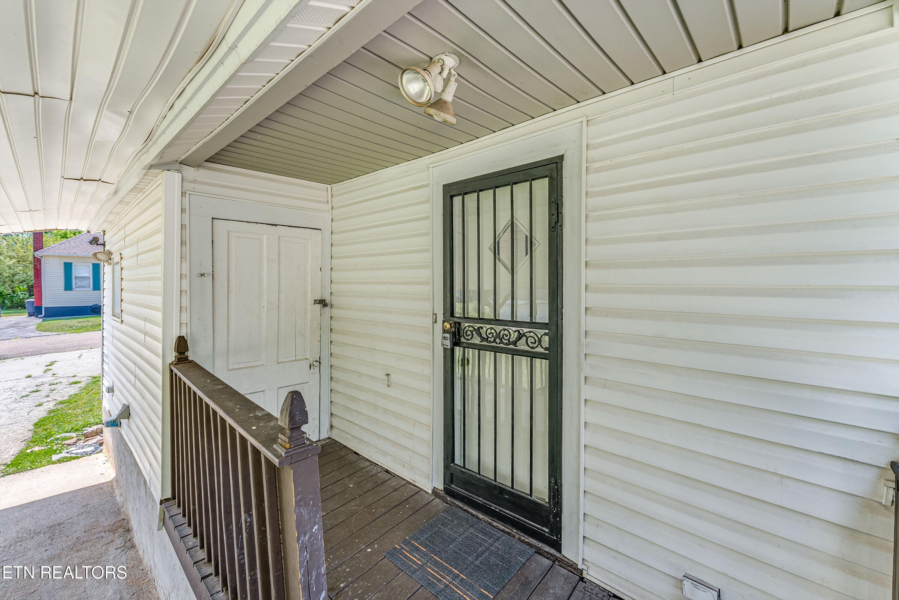 2100 Cecil Avenue Knoxville TN 37917