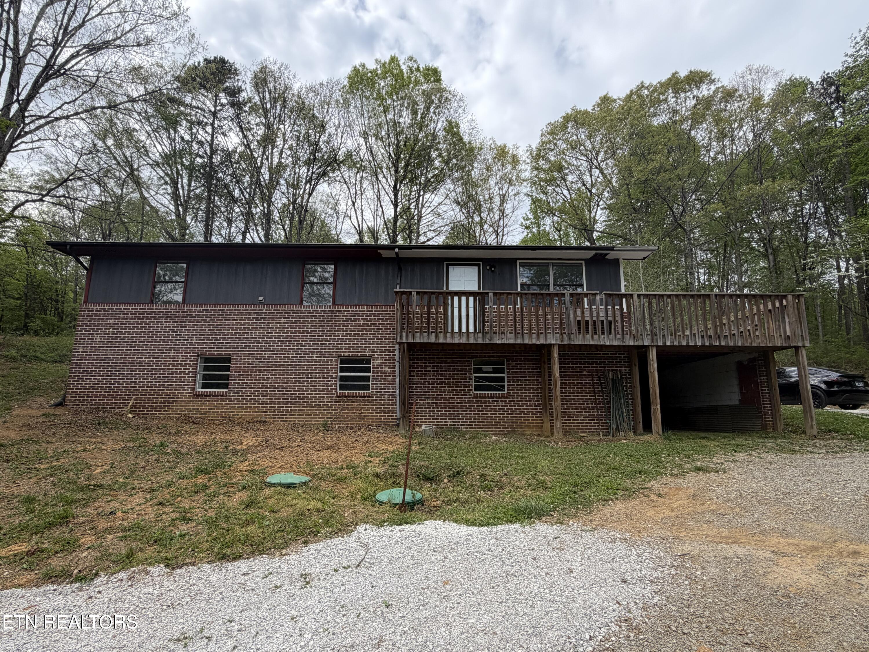 2340 Hines Valley Road Lenoir City TN 37771