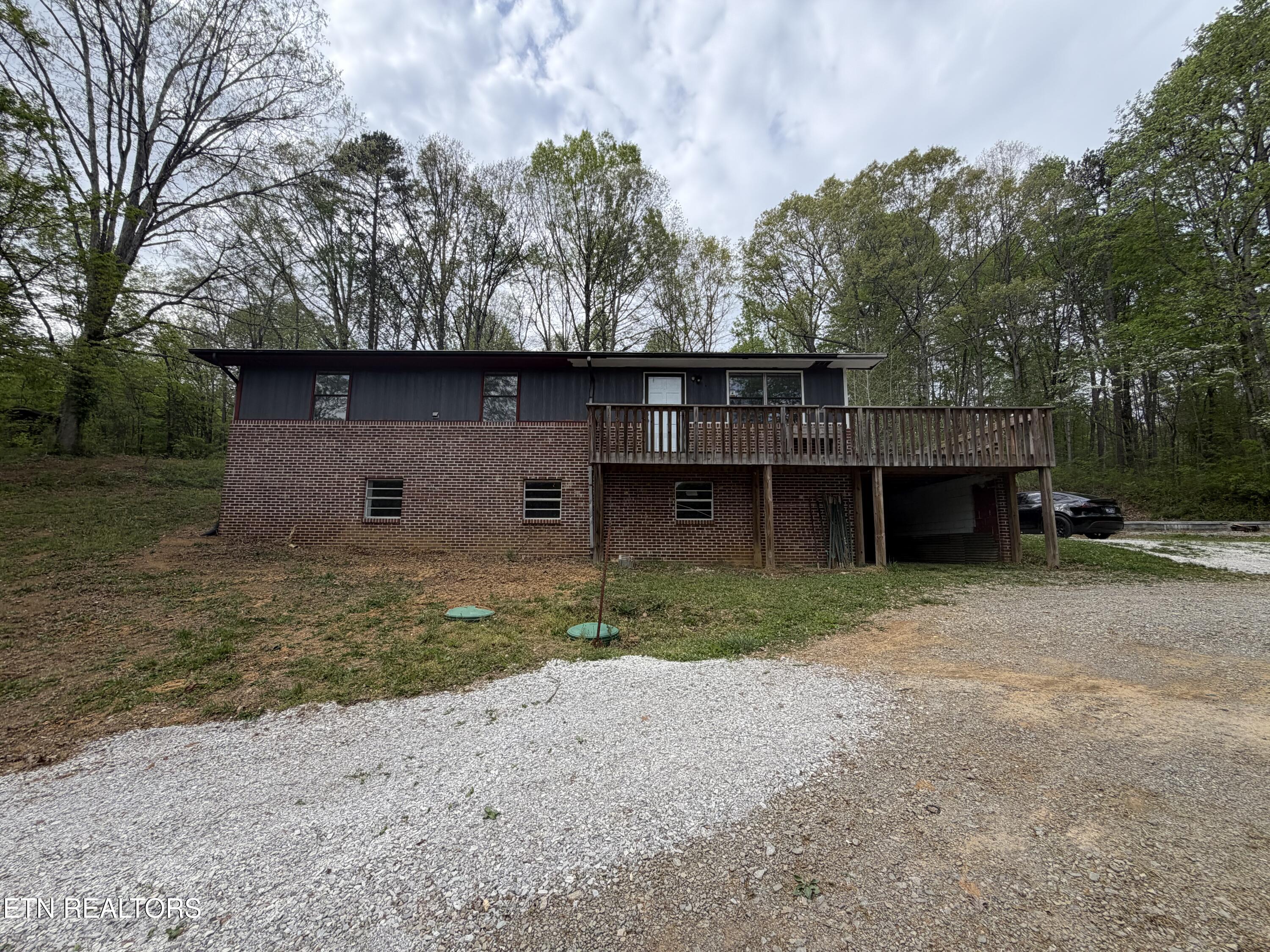 2340 Hines Valley Road Lenoir City TN 37771