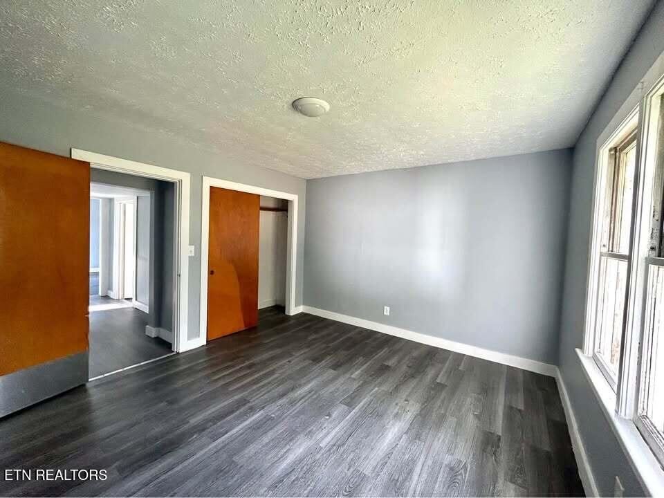 205 S Front Street Rockwood TN 37854