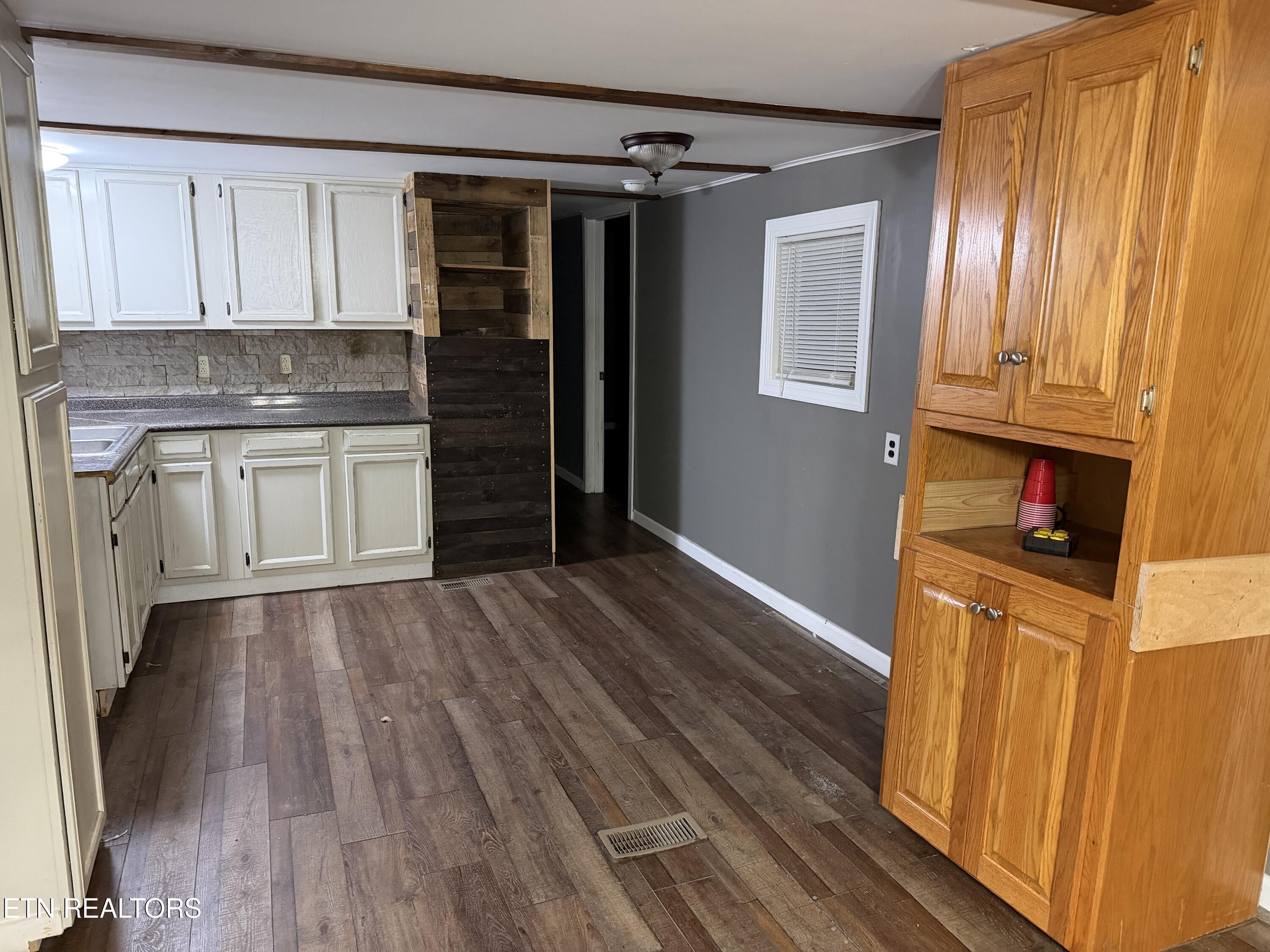 152 Country Way Drive Lafollette TN 37766