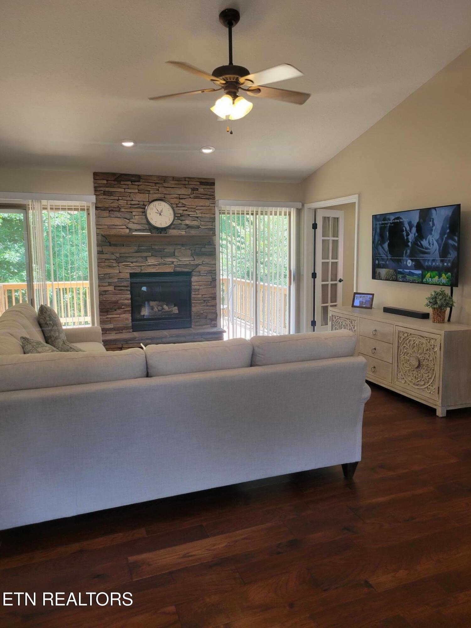 456 Snead Drive Crossville TN 38558