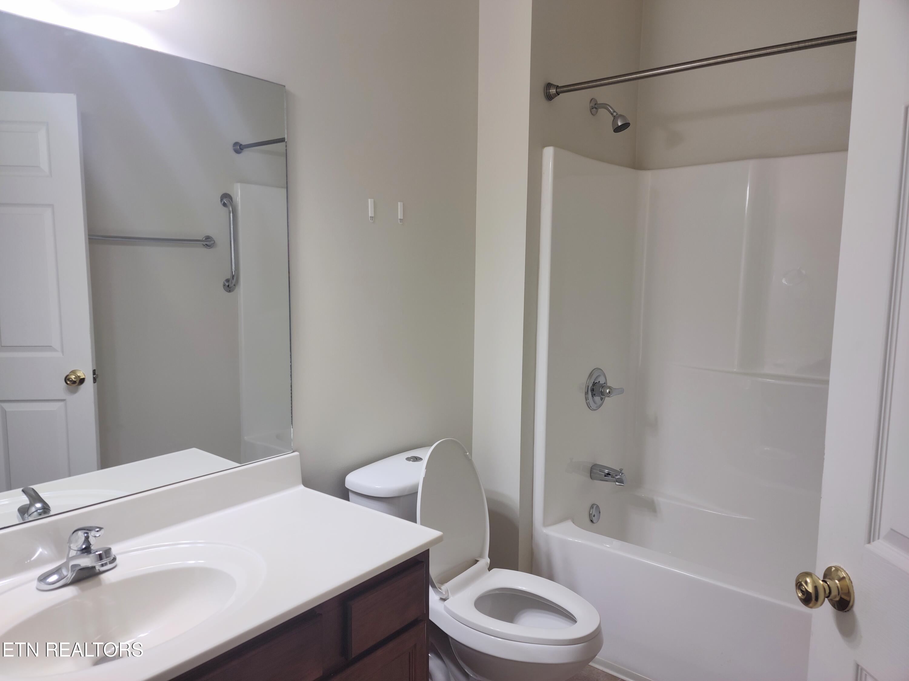 155 Hatleyberry Street Oak Ridge TN 37830