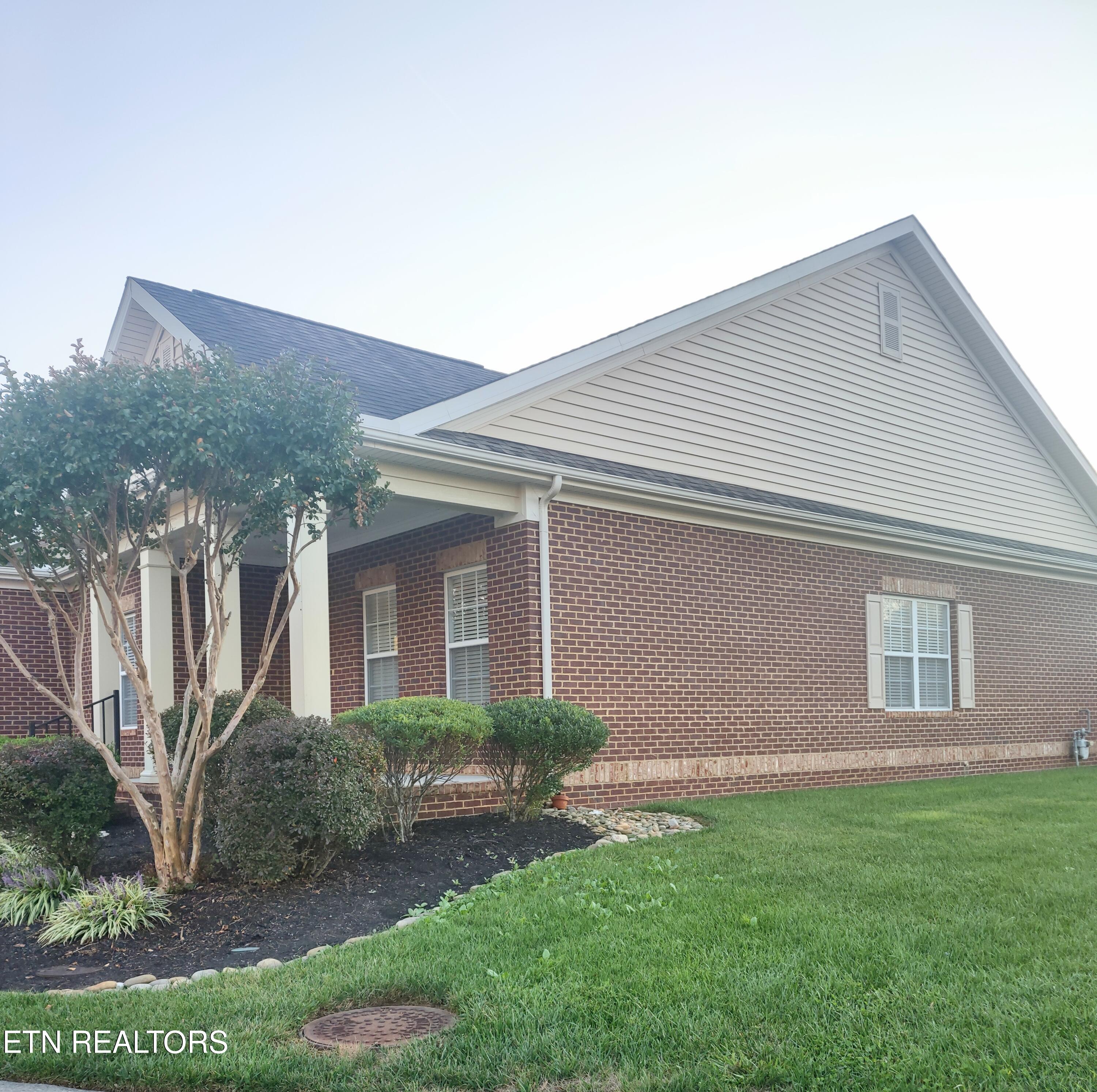 155 Hatleyberry Street Oak Ridge TN 37830