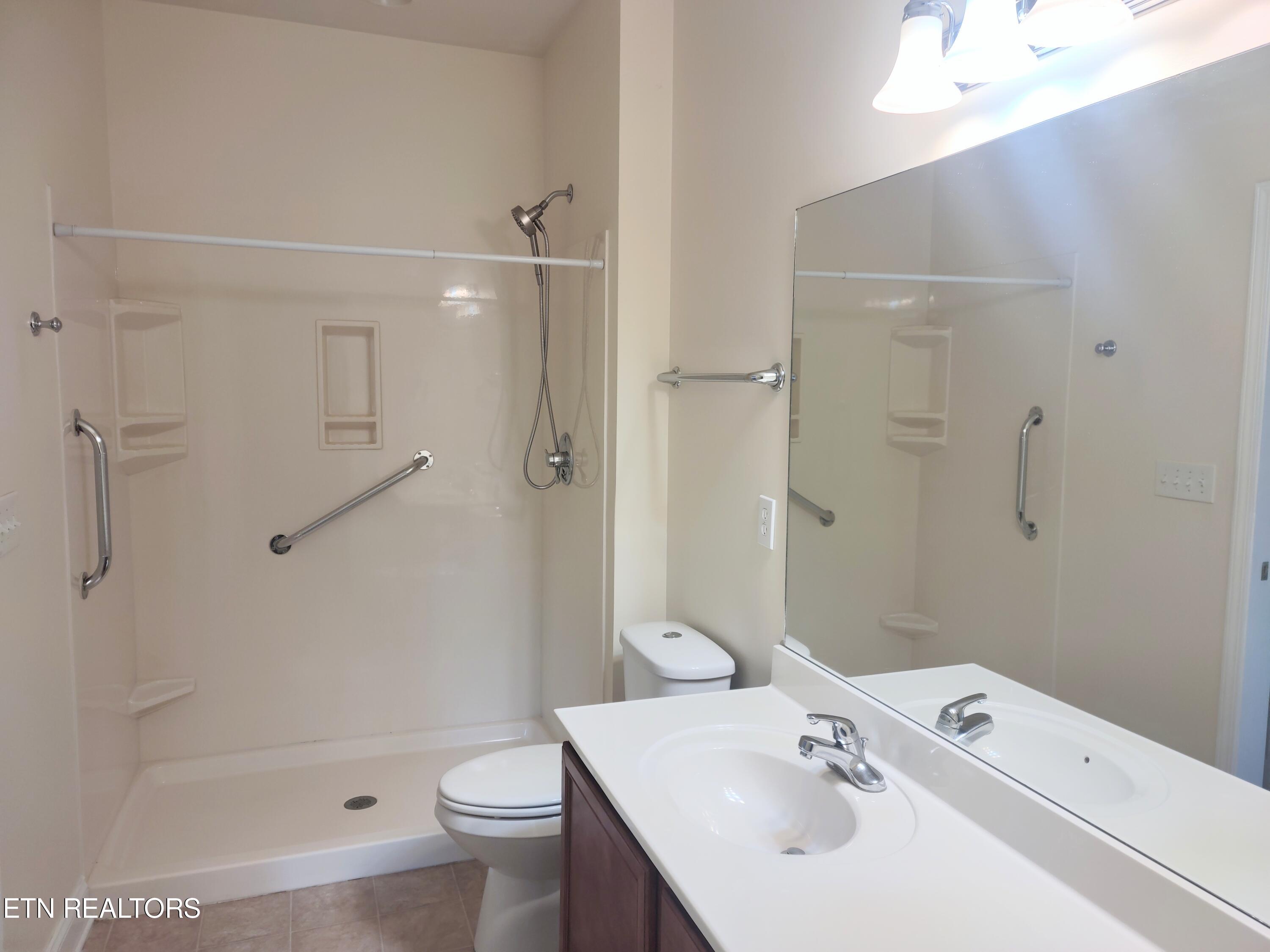155 Hatleyberry Street Oak Ridge TN 37830