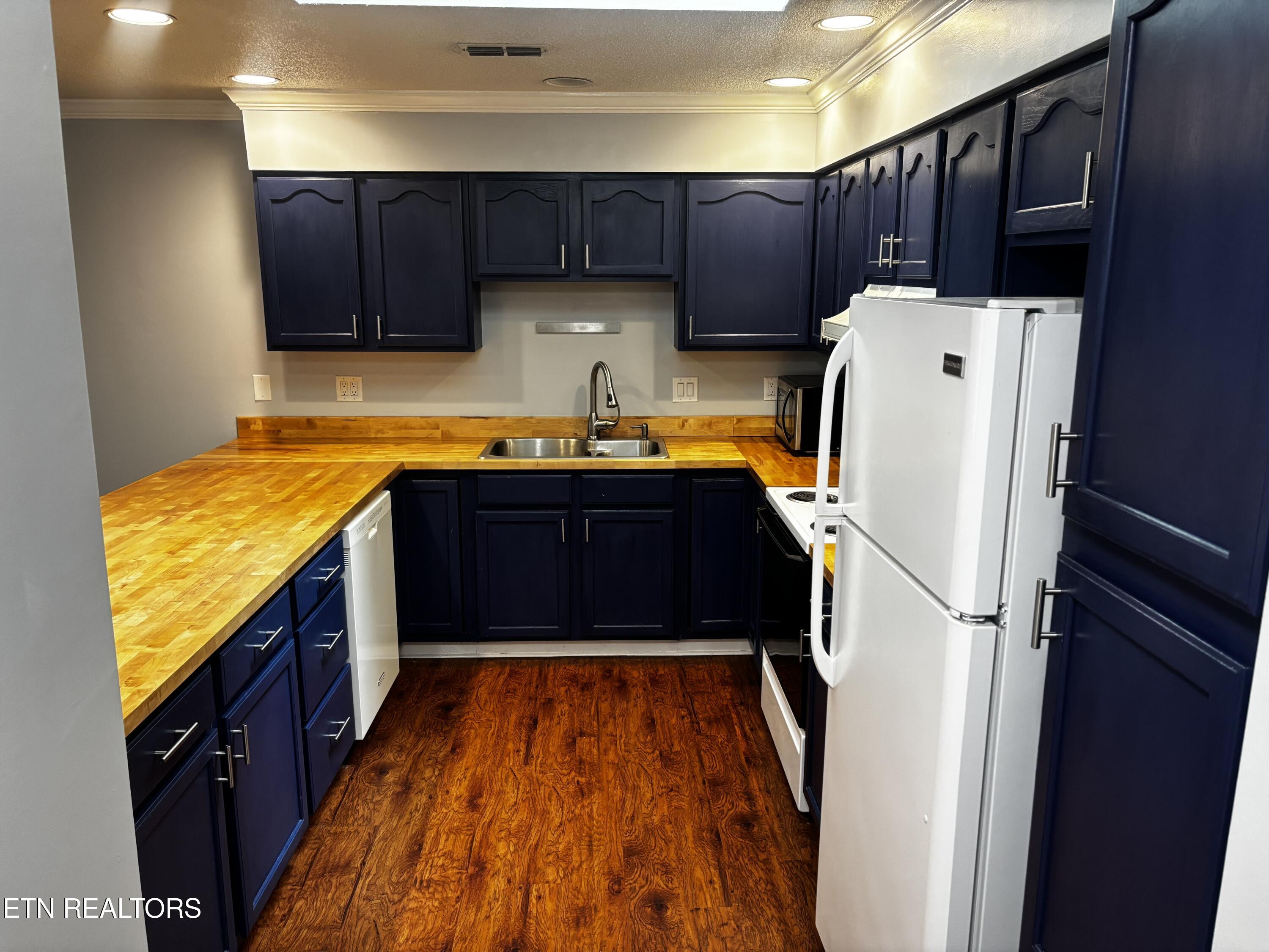 2017 Locarno Drive Knoxville TN 37914