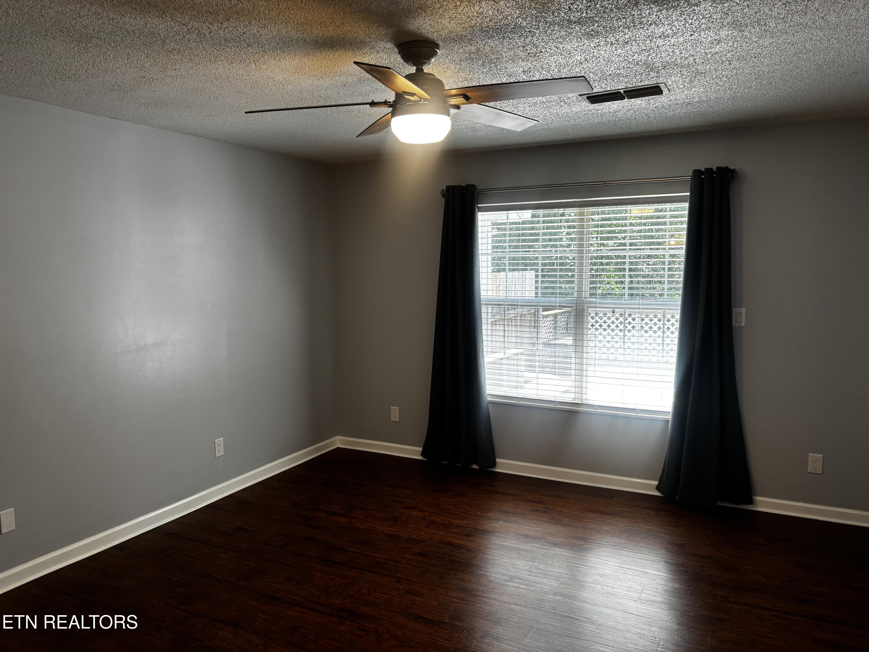2017 Locarno Drive Knoxville TN 37914