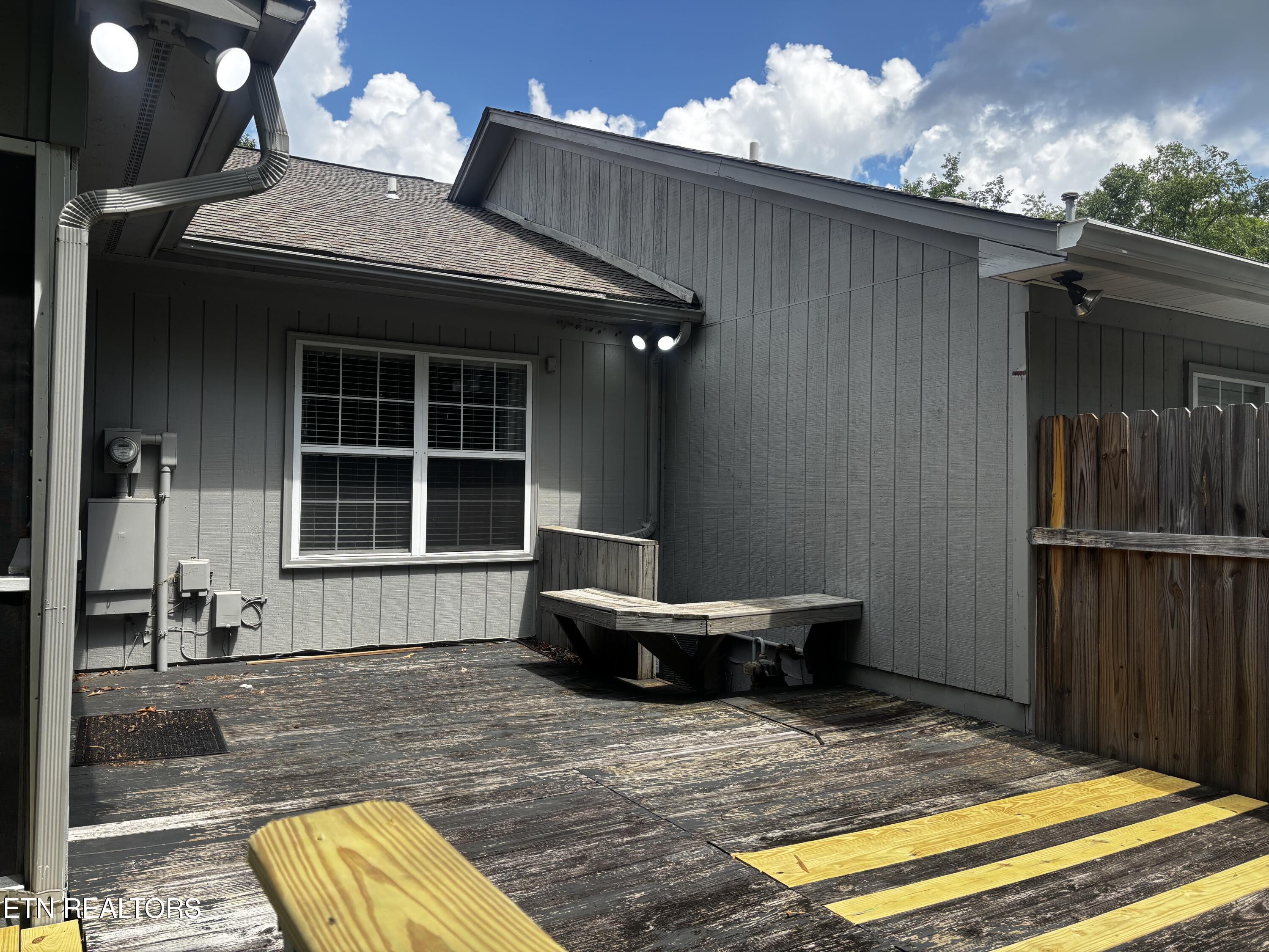 2017 Locarno Drive Knoxville TN 37914