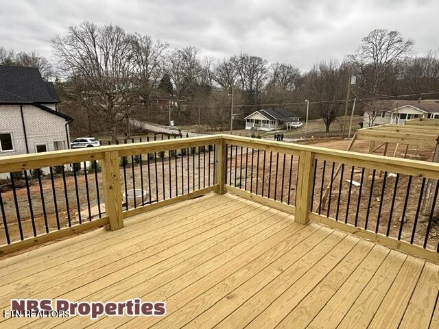 112 Emerson Way Lenoir City TN 37772