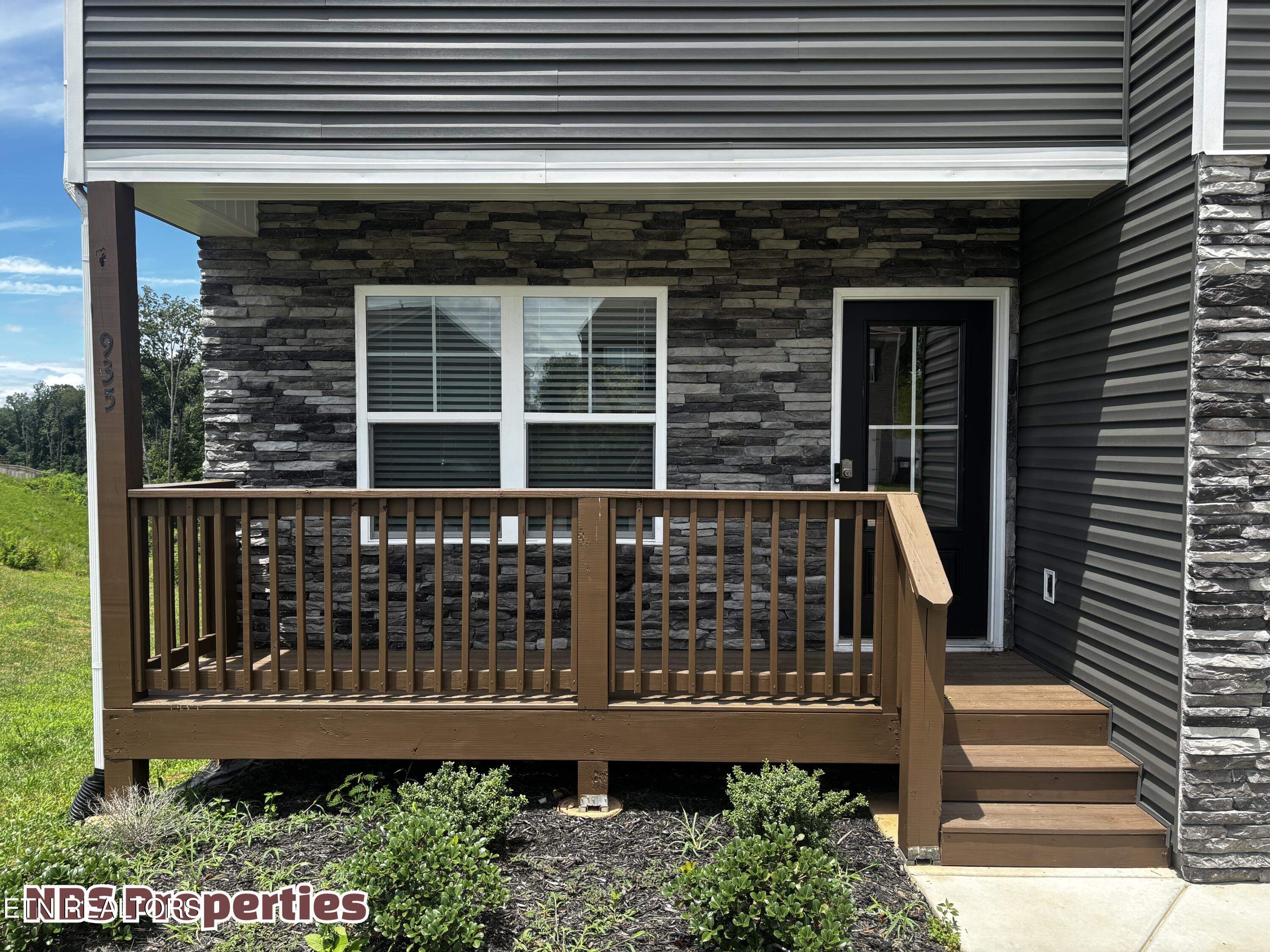 935 Utopia Lane Knoxville TN 37932