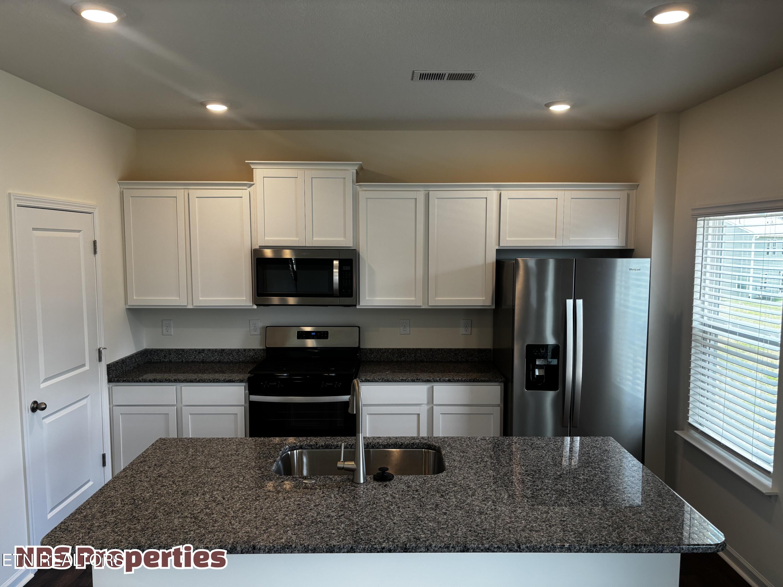 935 Utopia Lane Knoxville TN 37932