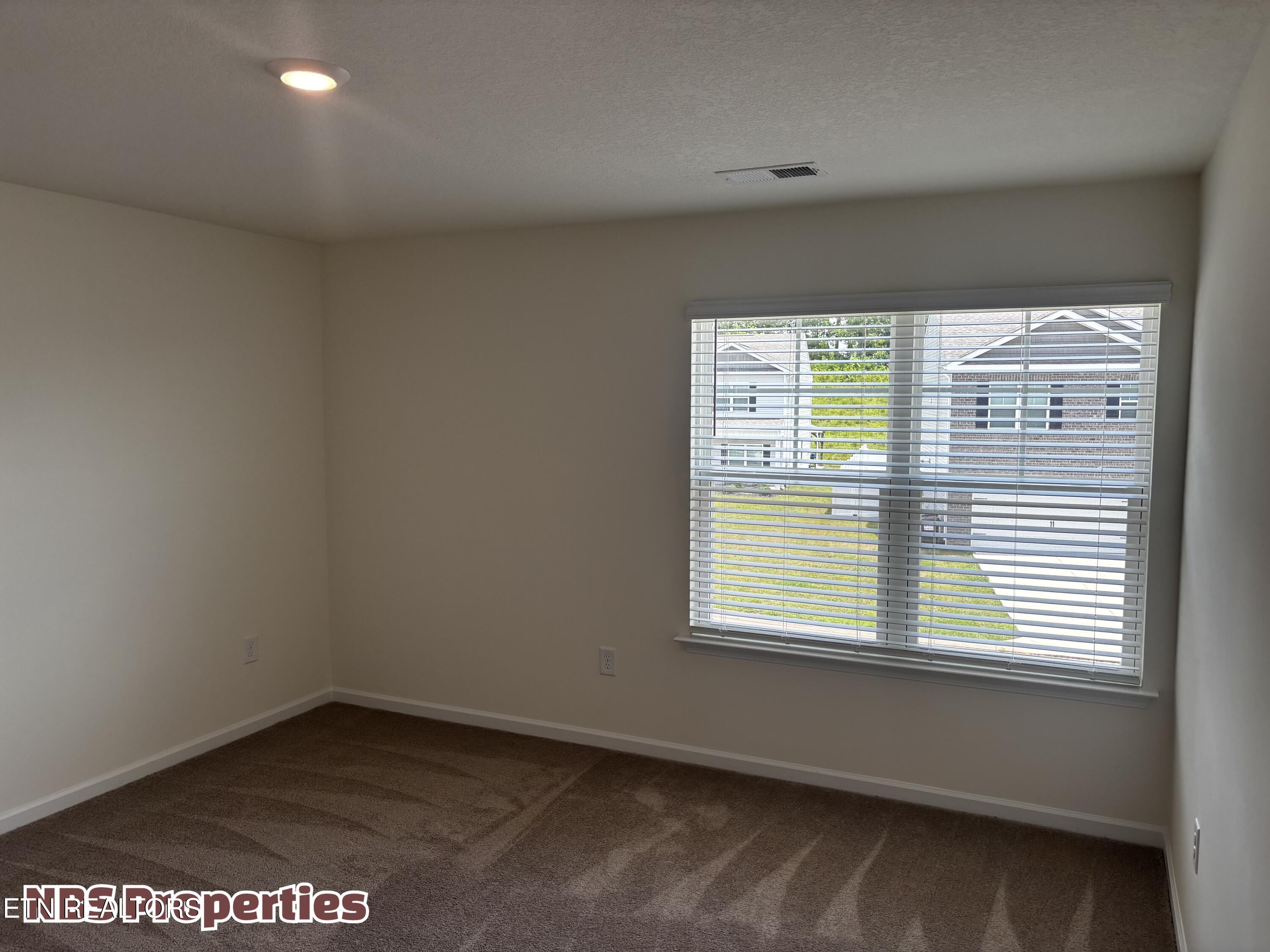 935 Utopia Lane Knoxville TN 37932
