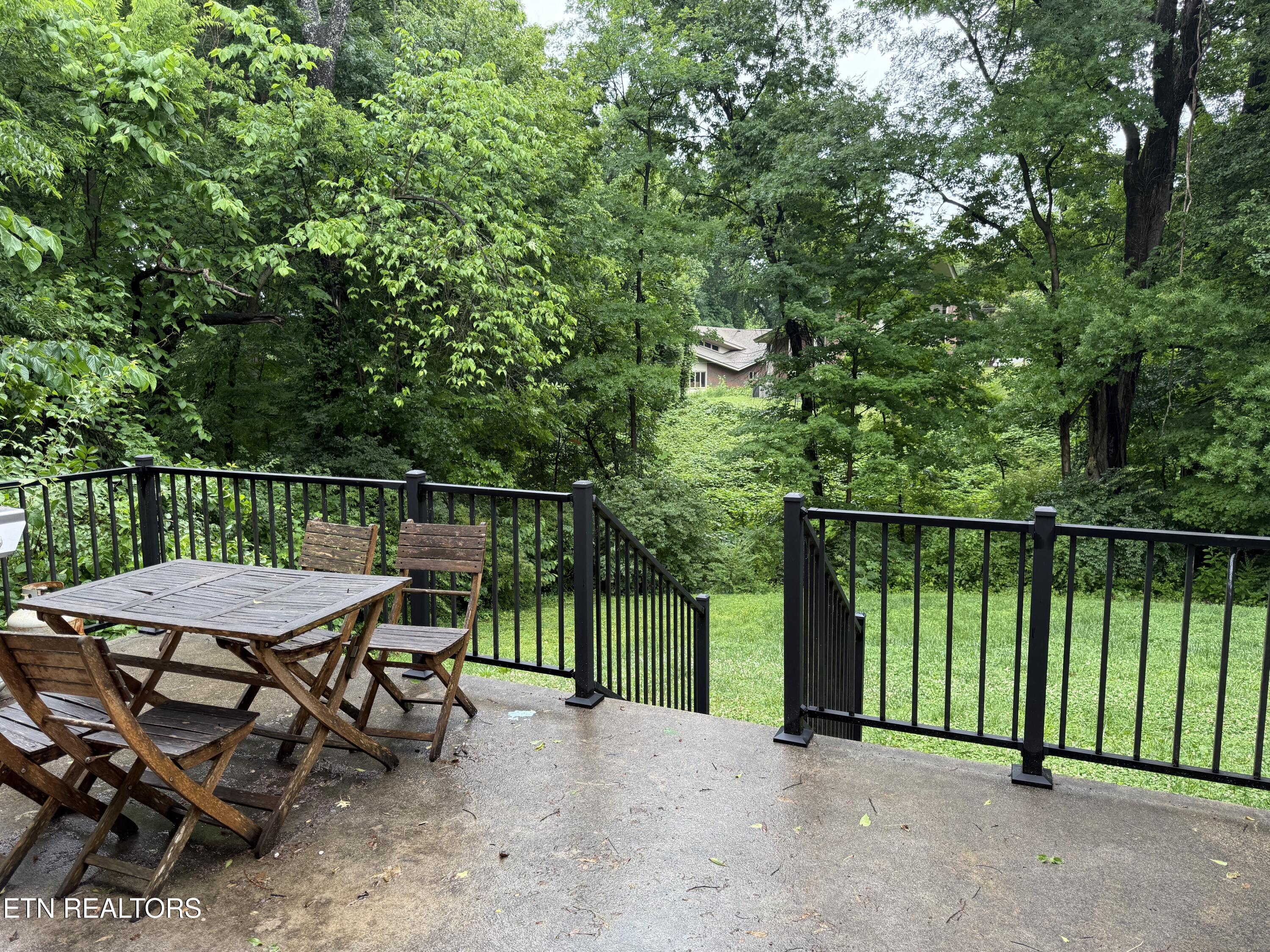 306 Kingston Court Knoxville TN 37919