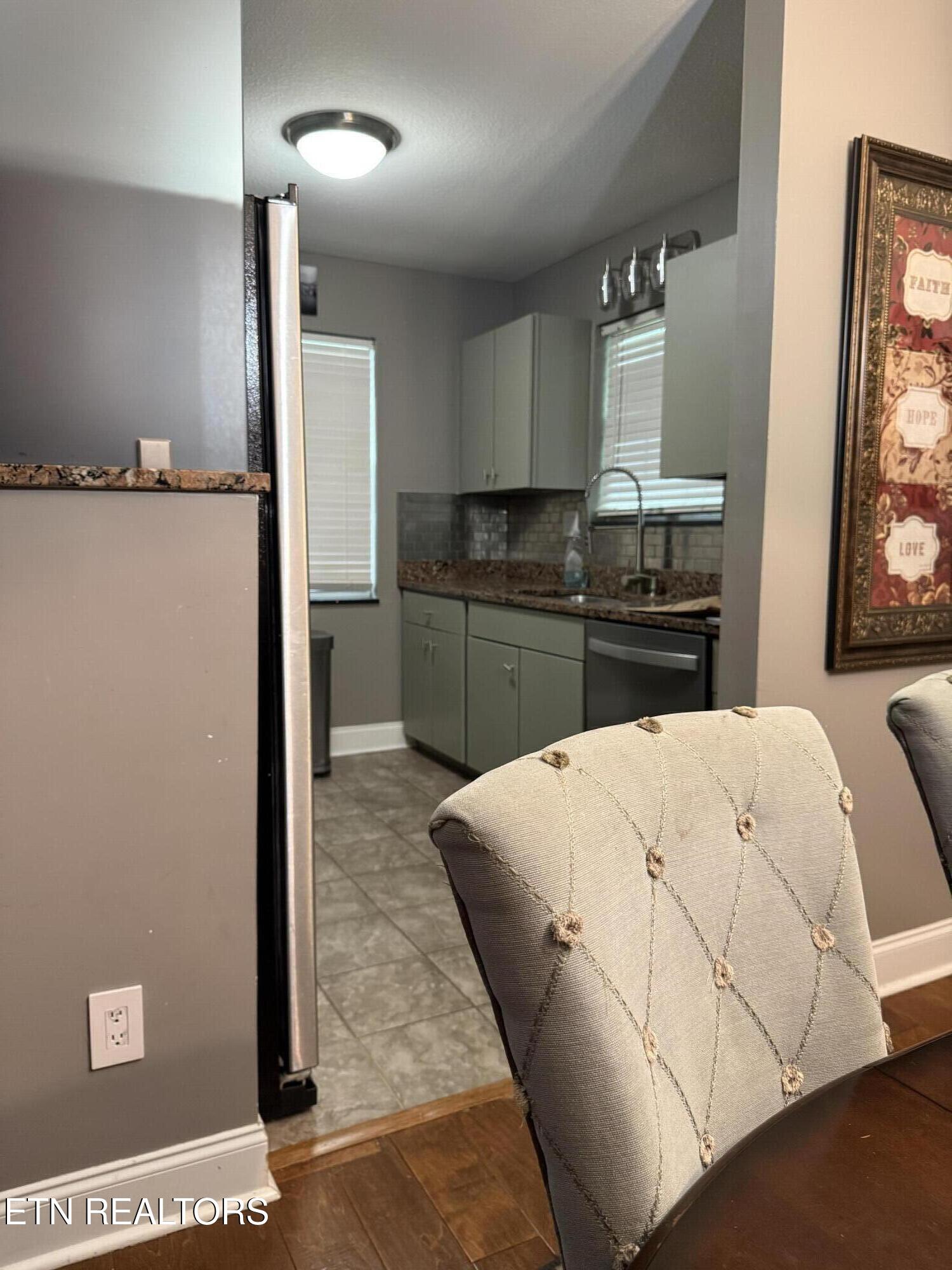 306 Kingston Court Knoxville TN 37919