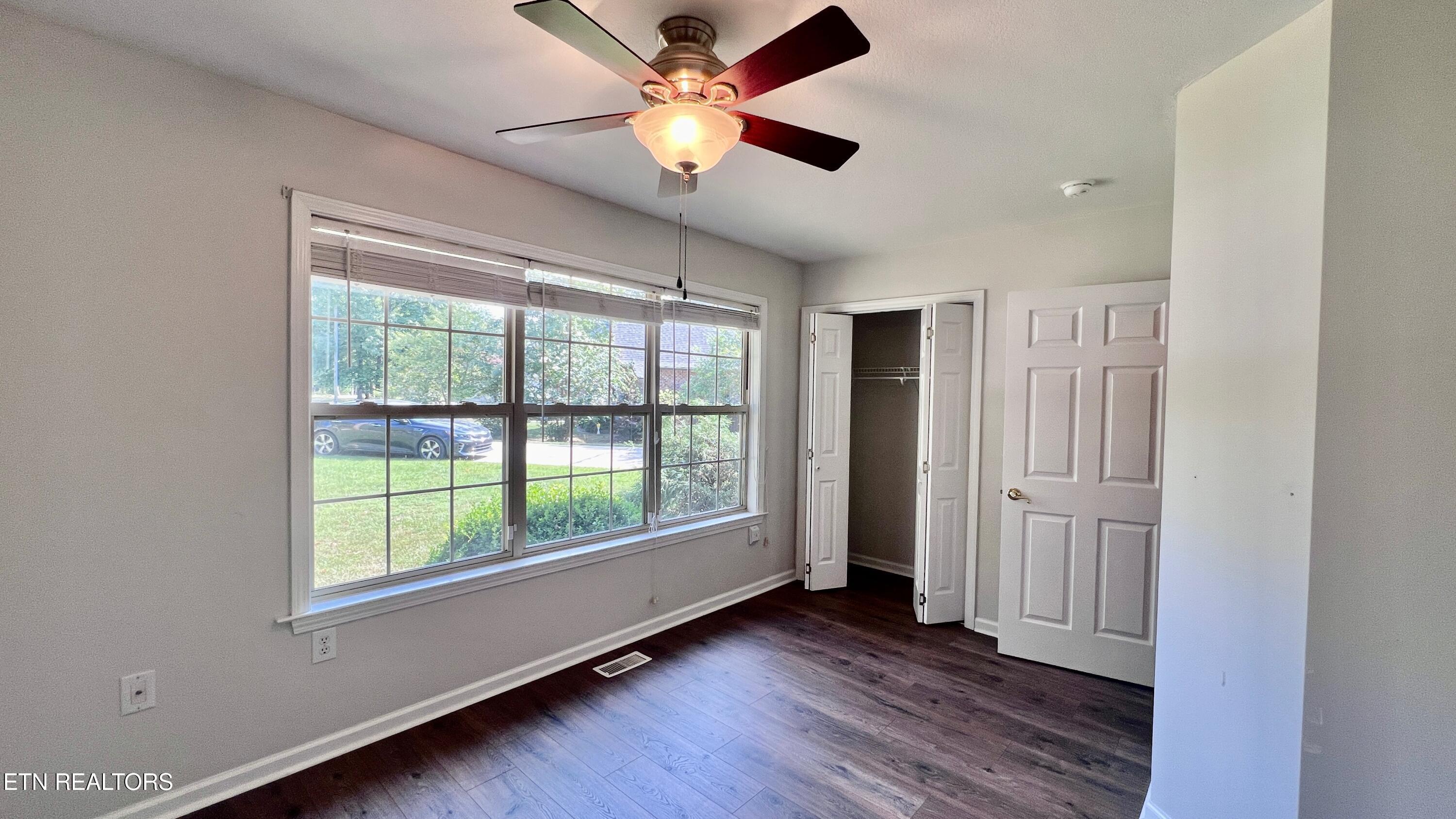 39 Leaf Circle Crossville TN 38558