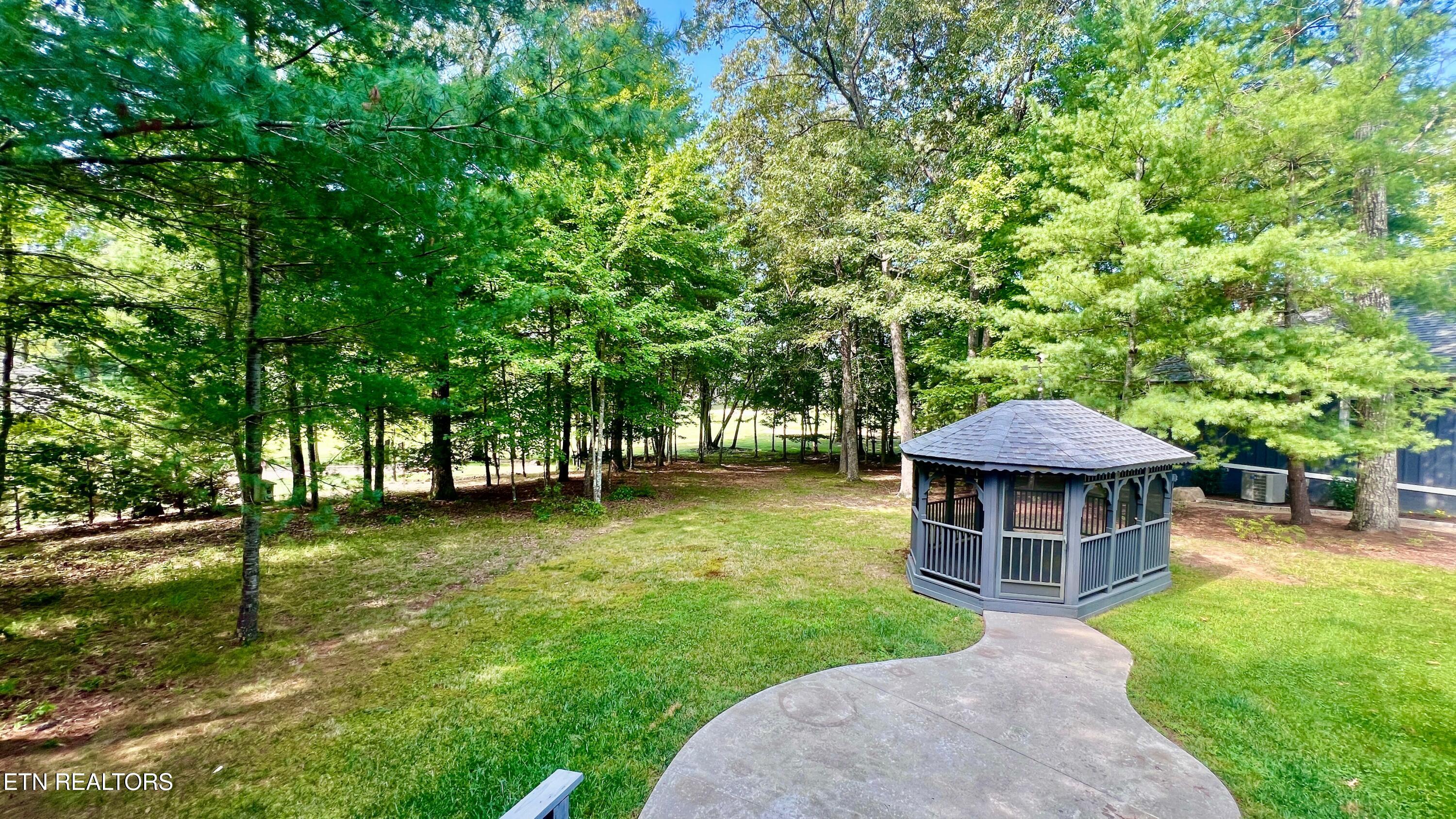 39 Leaf Circle Crossville TN 38558