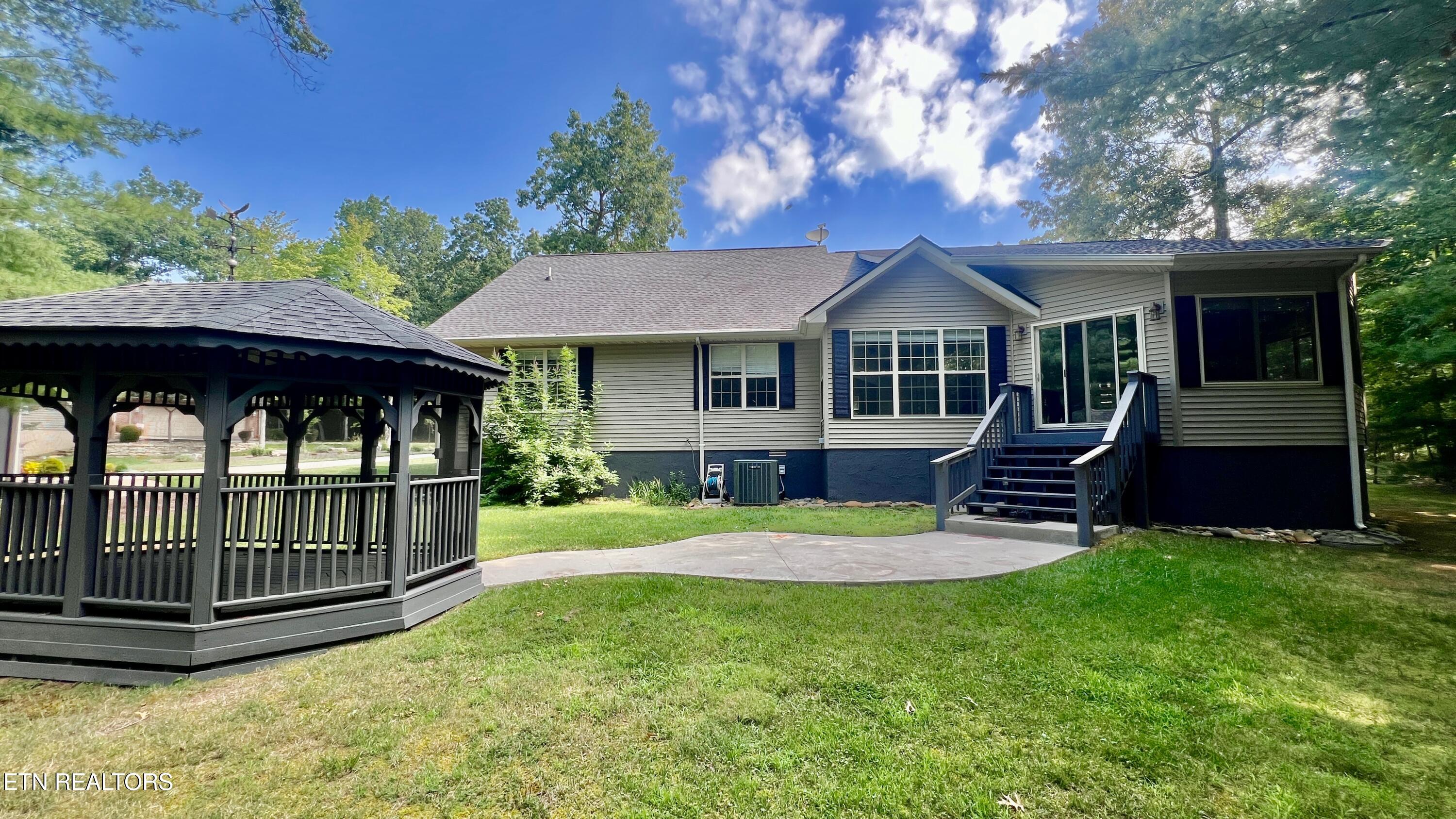 39 Leaf Circle Crossville TN 38558