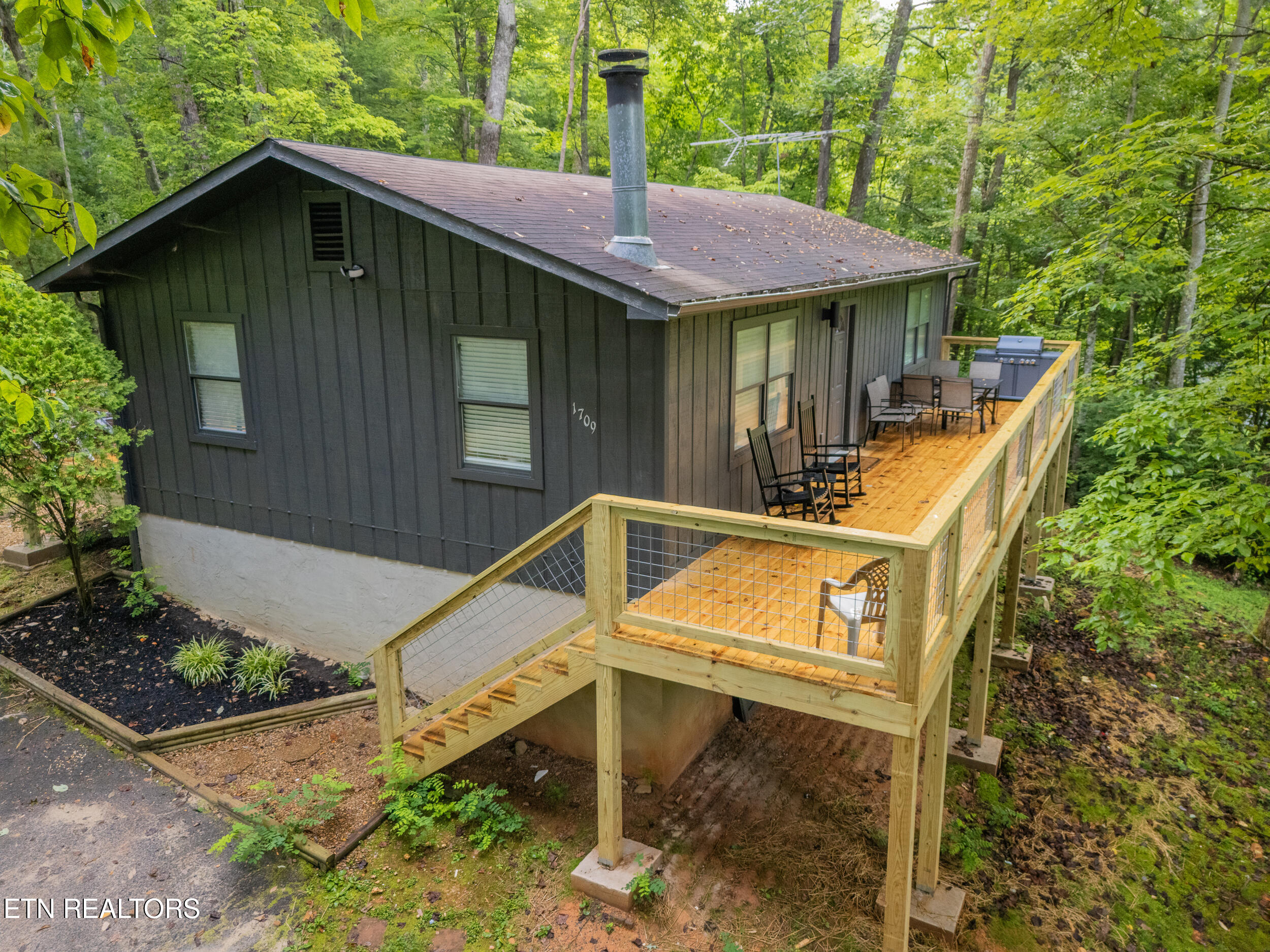 1709 Floyd Way Gatlinburg TN 37738