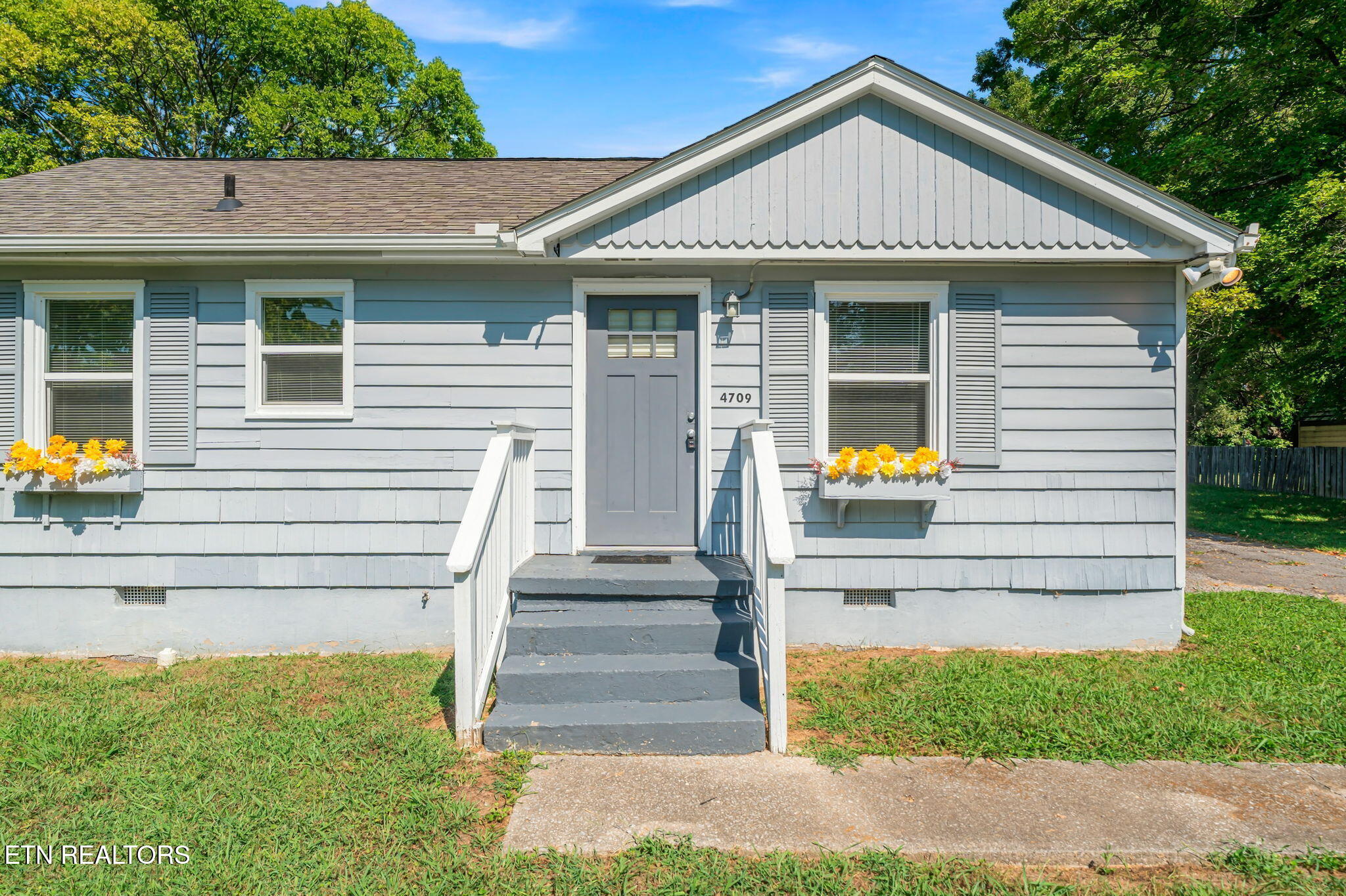 Knoxville TN 37917