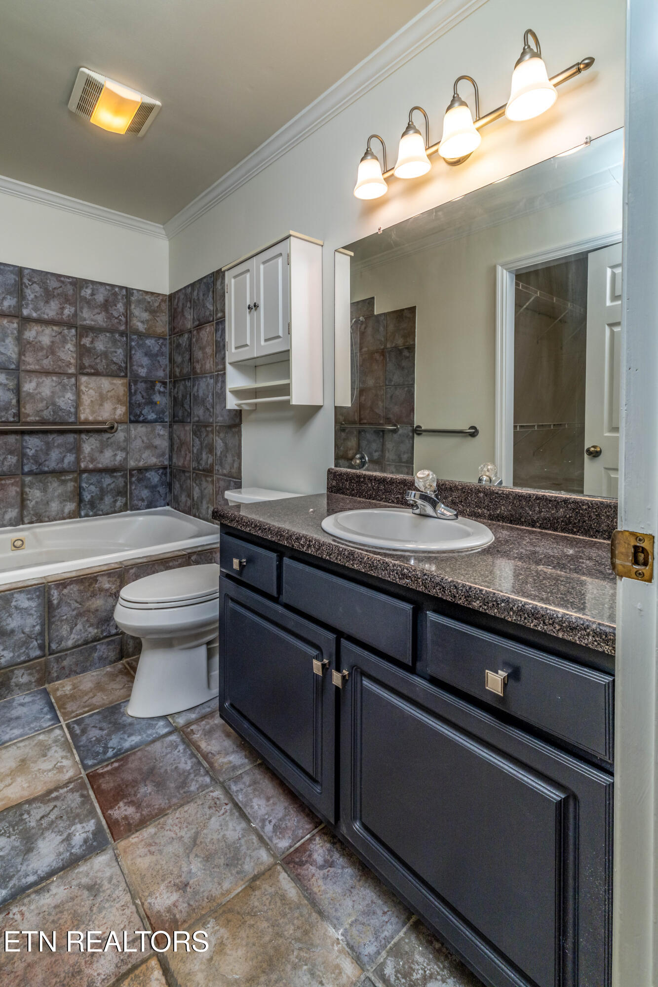 1315 Lucy Way Knoxville TN 37912