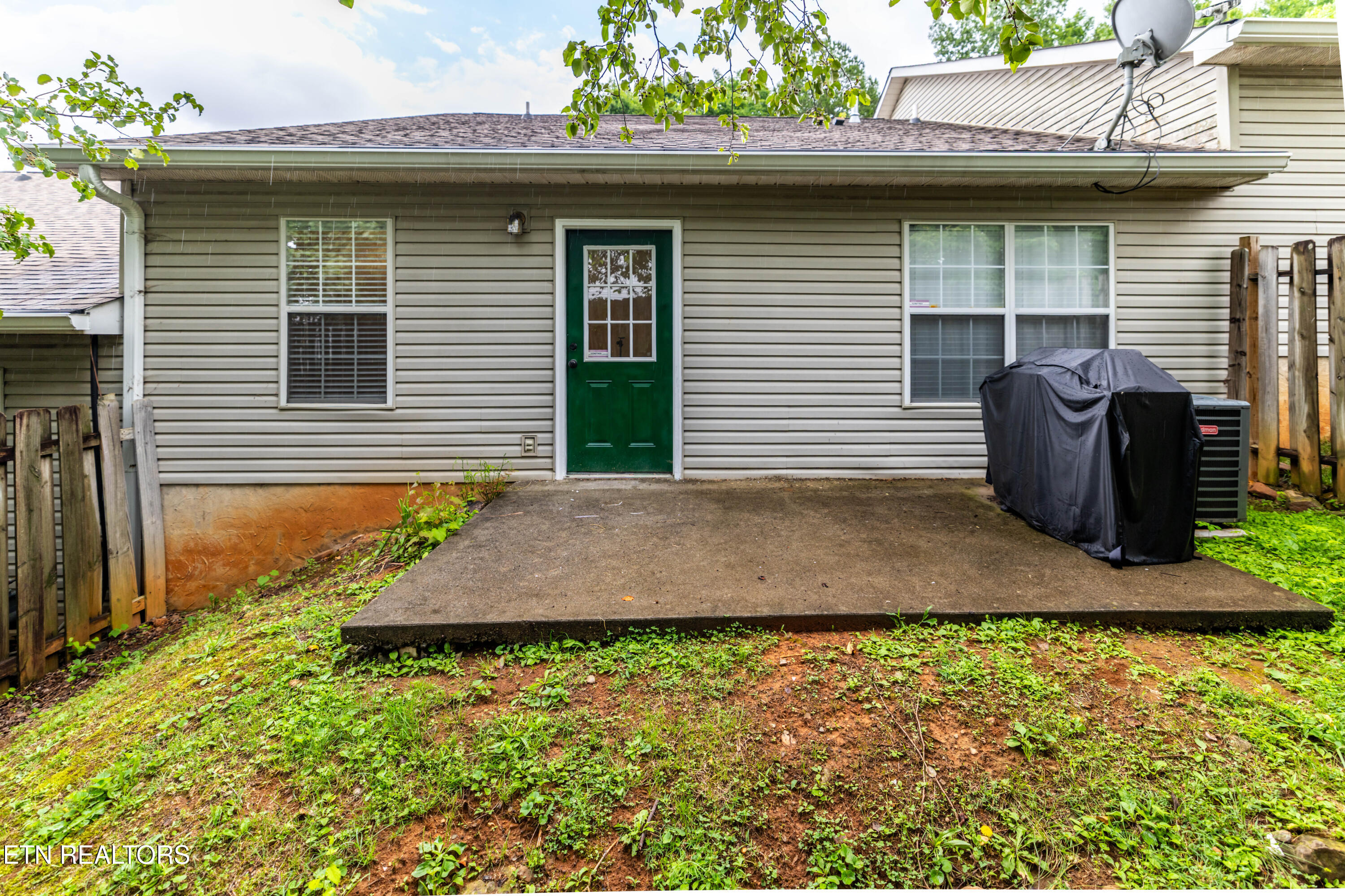 1315 Lucy Way Knoxville TN 37912