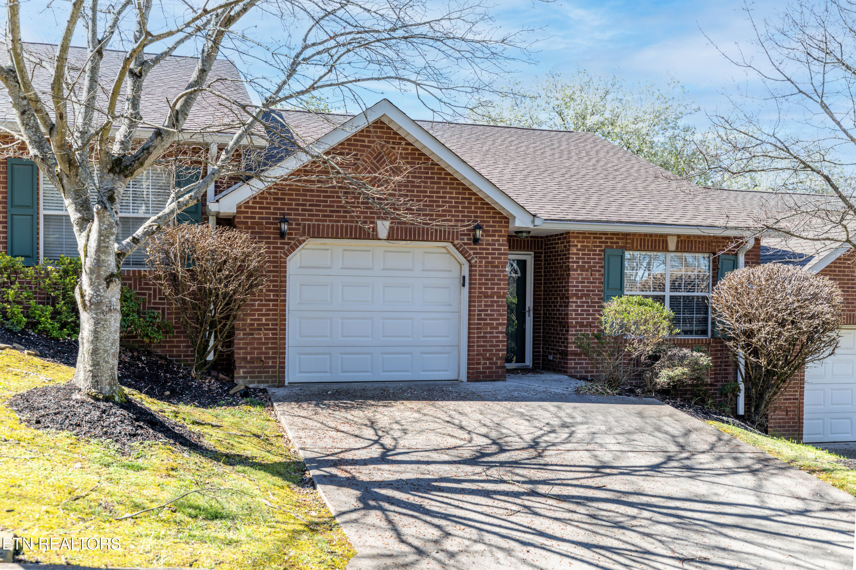 1315 Lucy Way Knoxville TN 37912