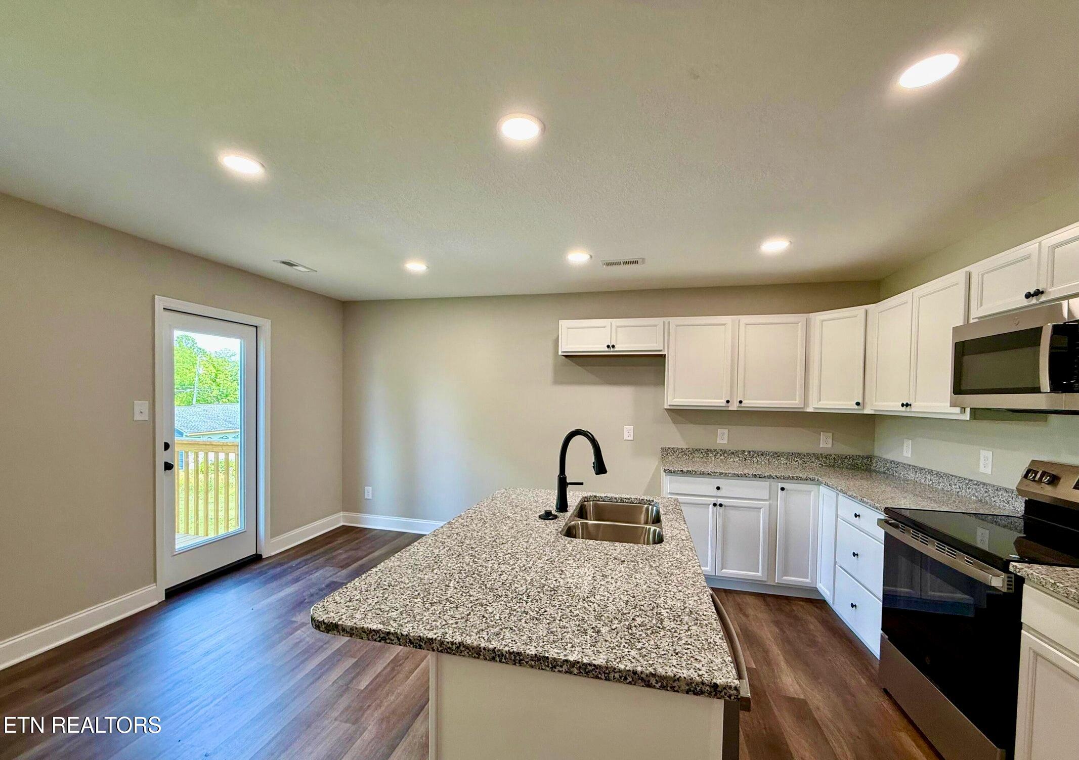 7302 Bonnie Marie Way Knoxville TN 37921