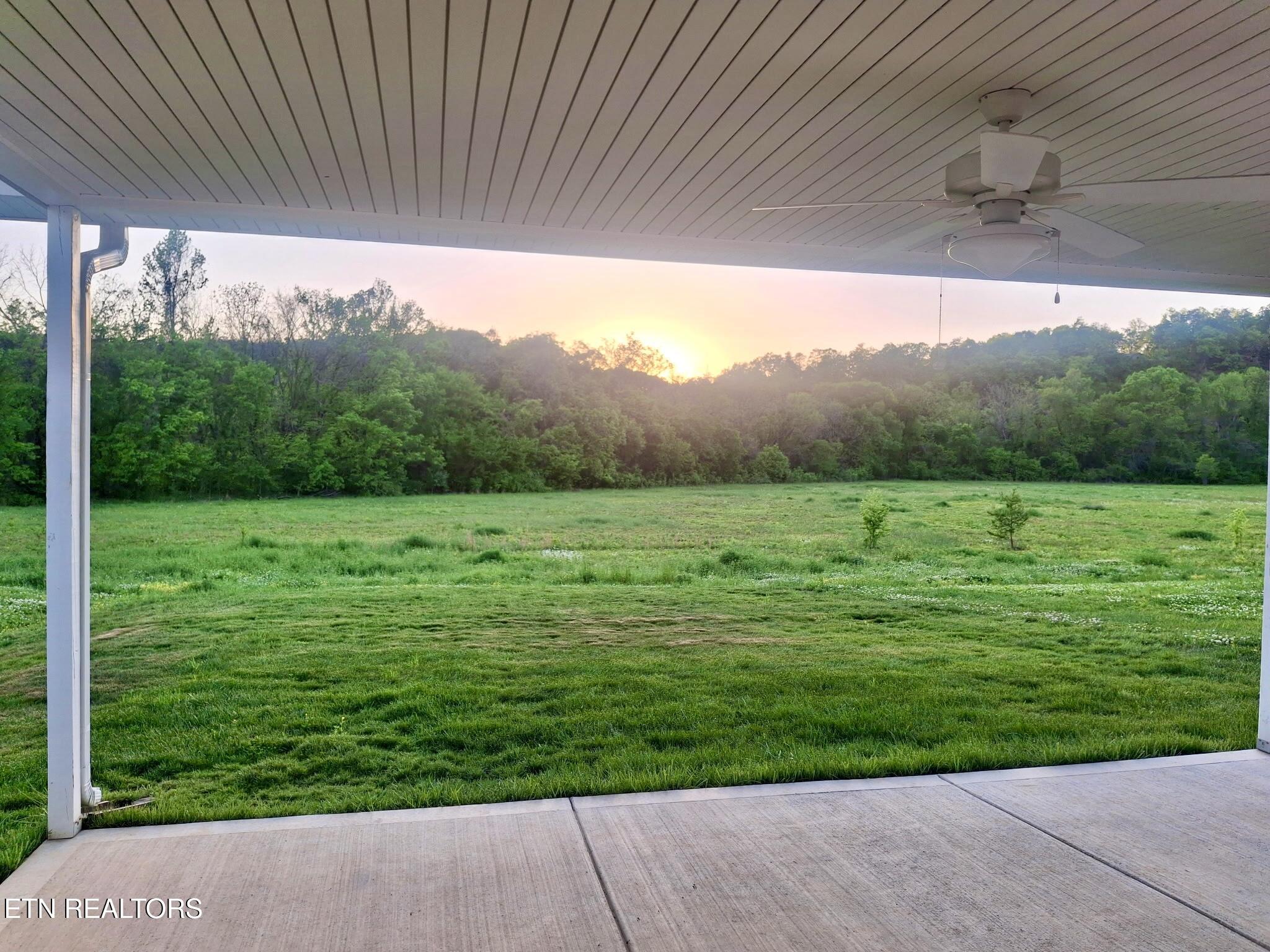 728 Snowflower Circle Pigeon Forge TN 37863