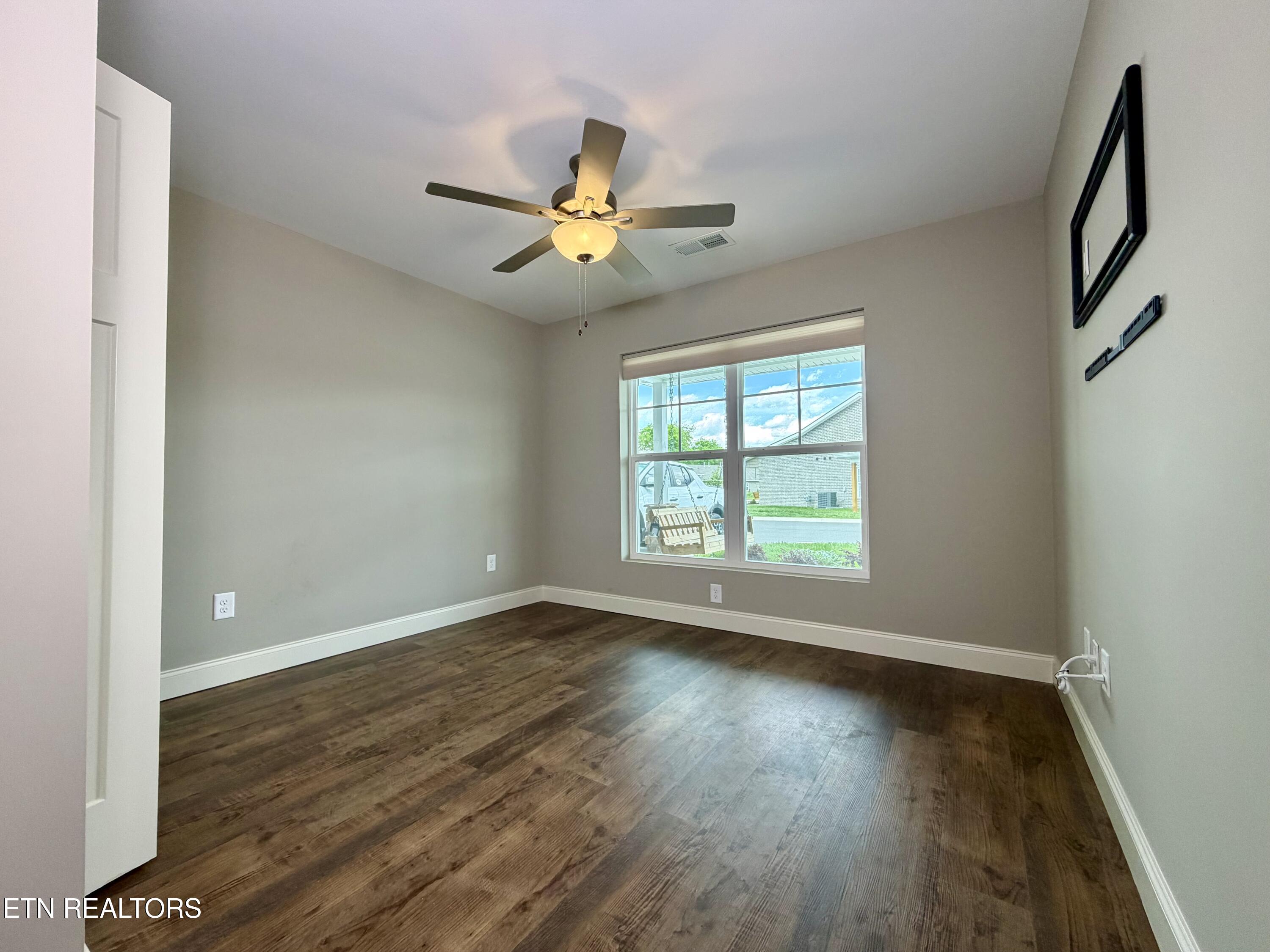728 Snowflower Circle Pigeon Forge TN 37863