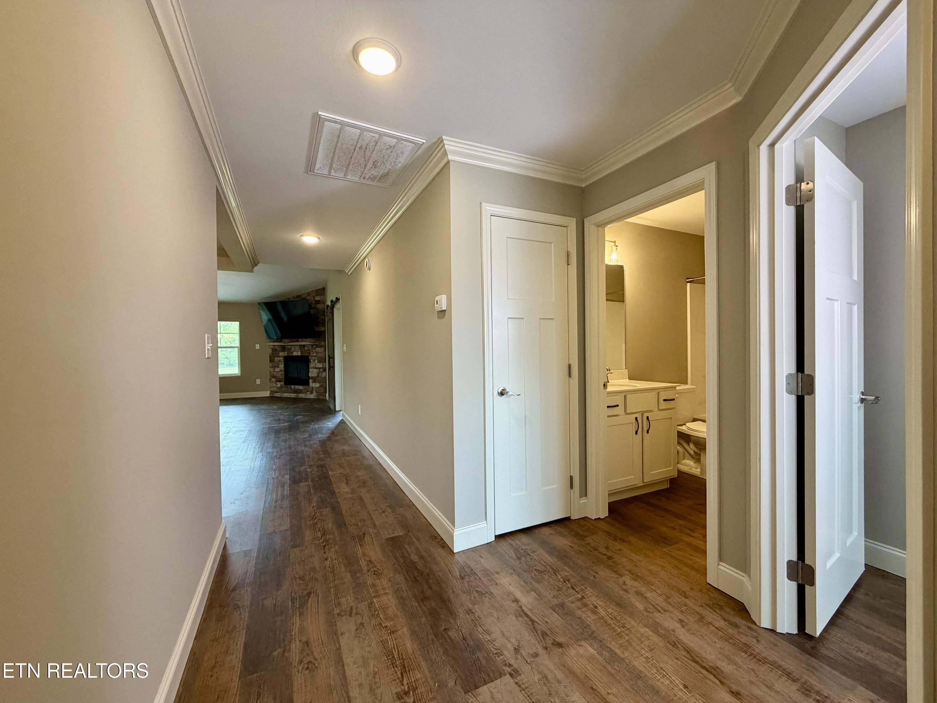 728 Snowflower Circle Pigeon Forge TN 37863