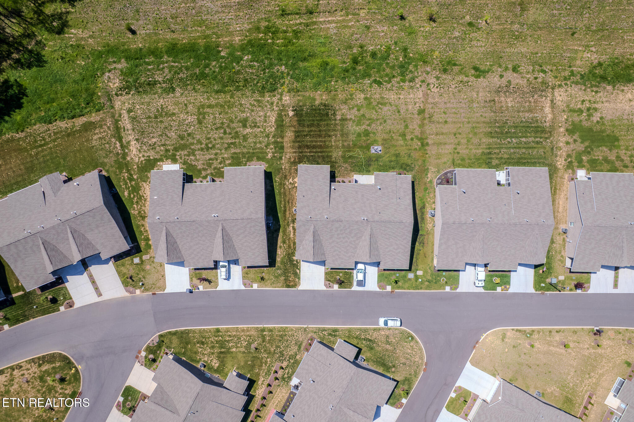 728 Snowflower Circle Pigeon Forge TN 37863
