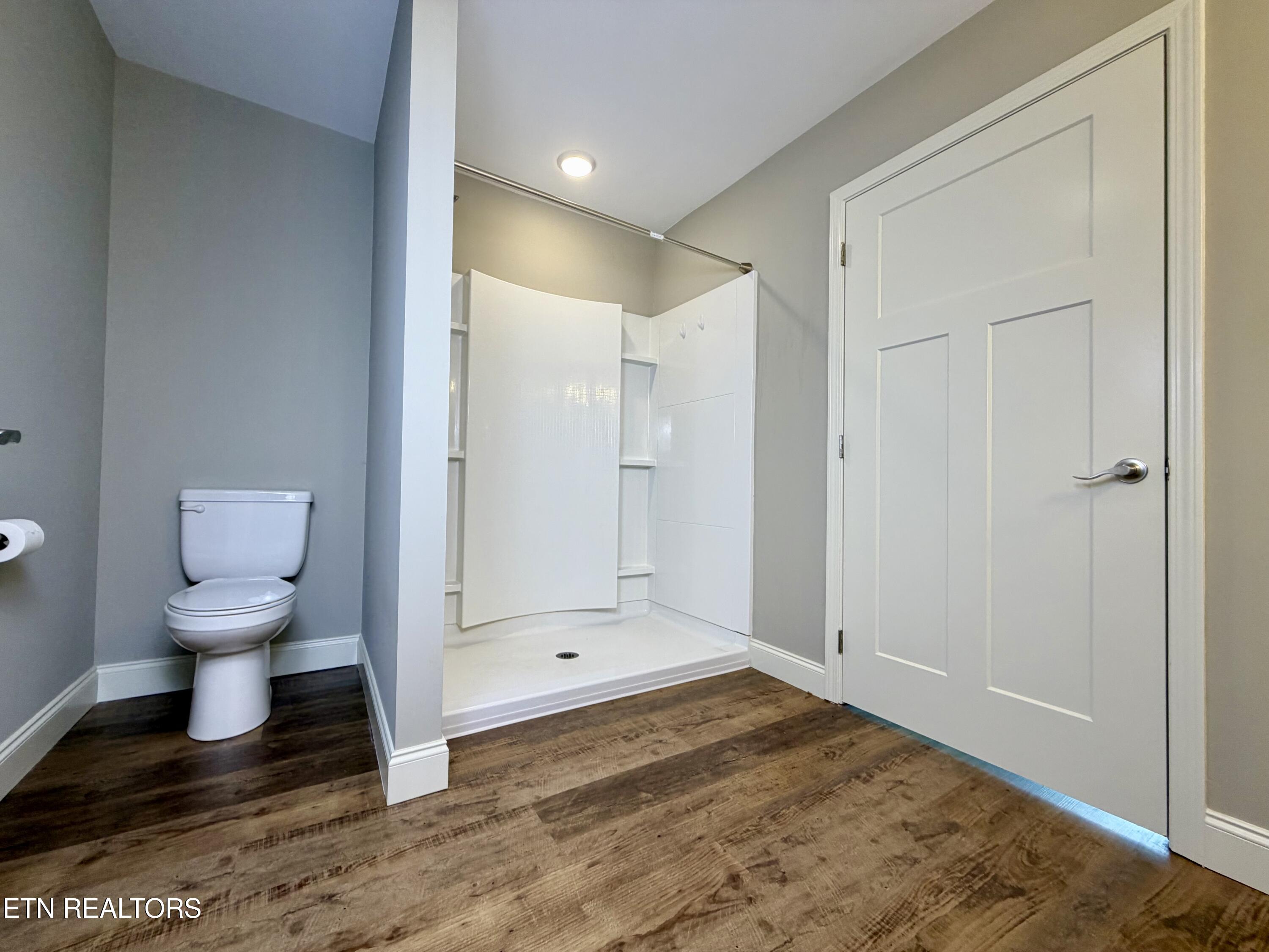 728 Snowflower Circle Pigeon Forge TN 37863