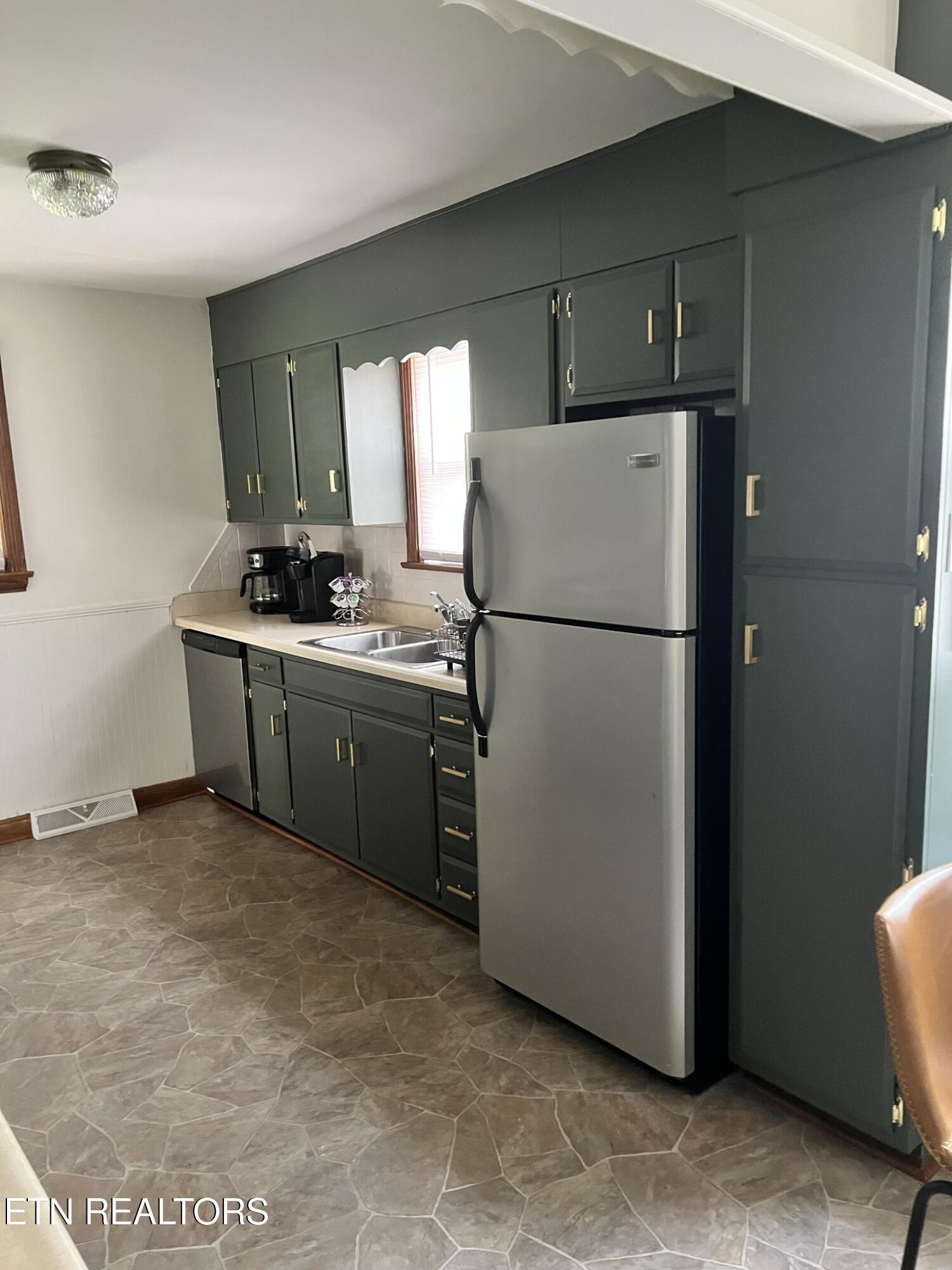2404 Tecoma Drive Knoxville TN 37917