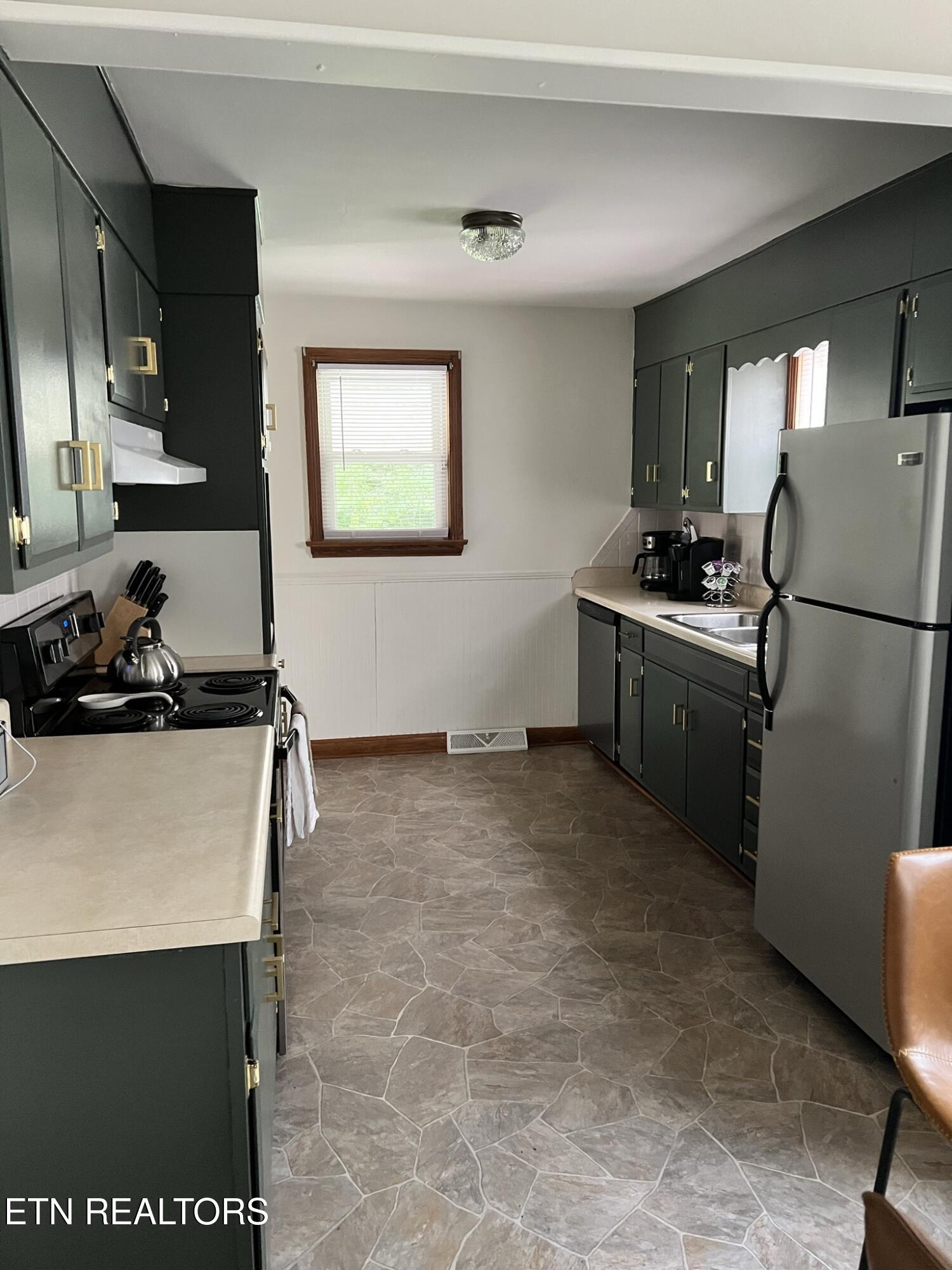 2404 Tecoma Drive Knoxville TN 37917
