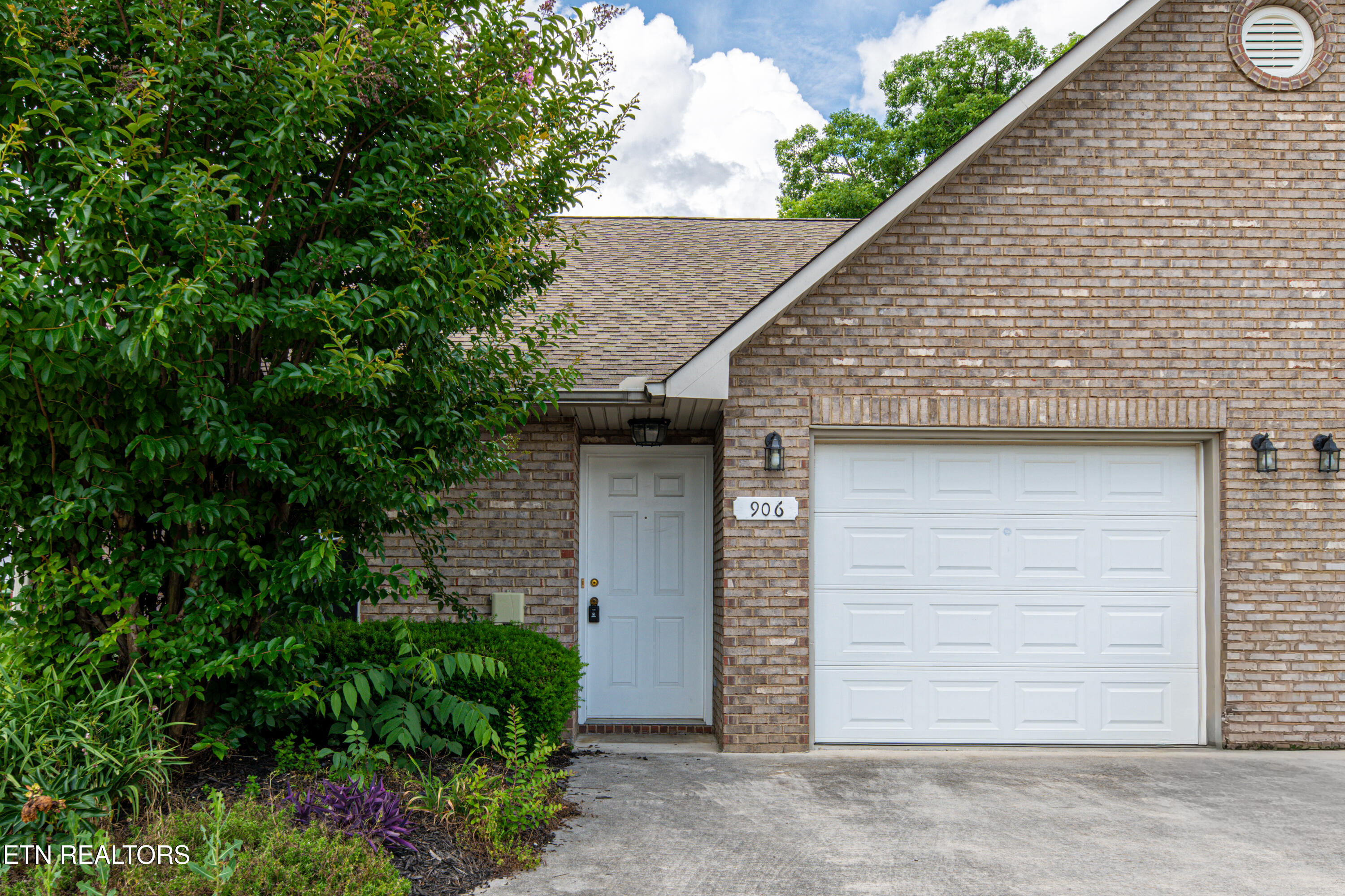 906 Mercer Drive Maryville TN 37801