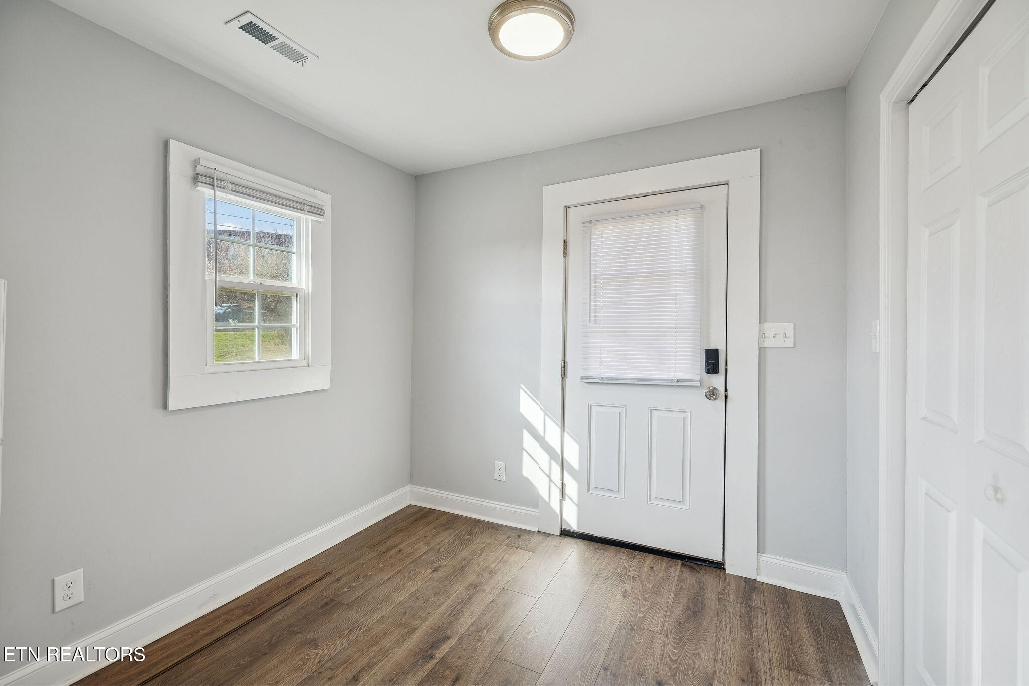 1601 Cecil Avenue Knoxville TN 37917