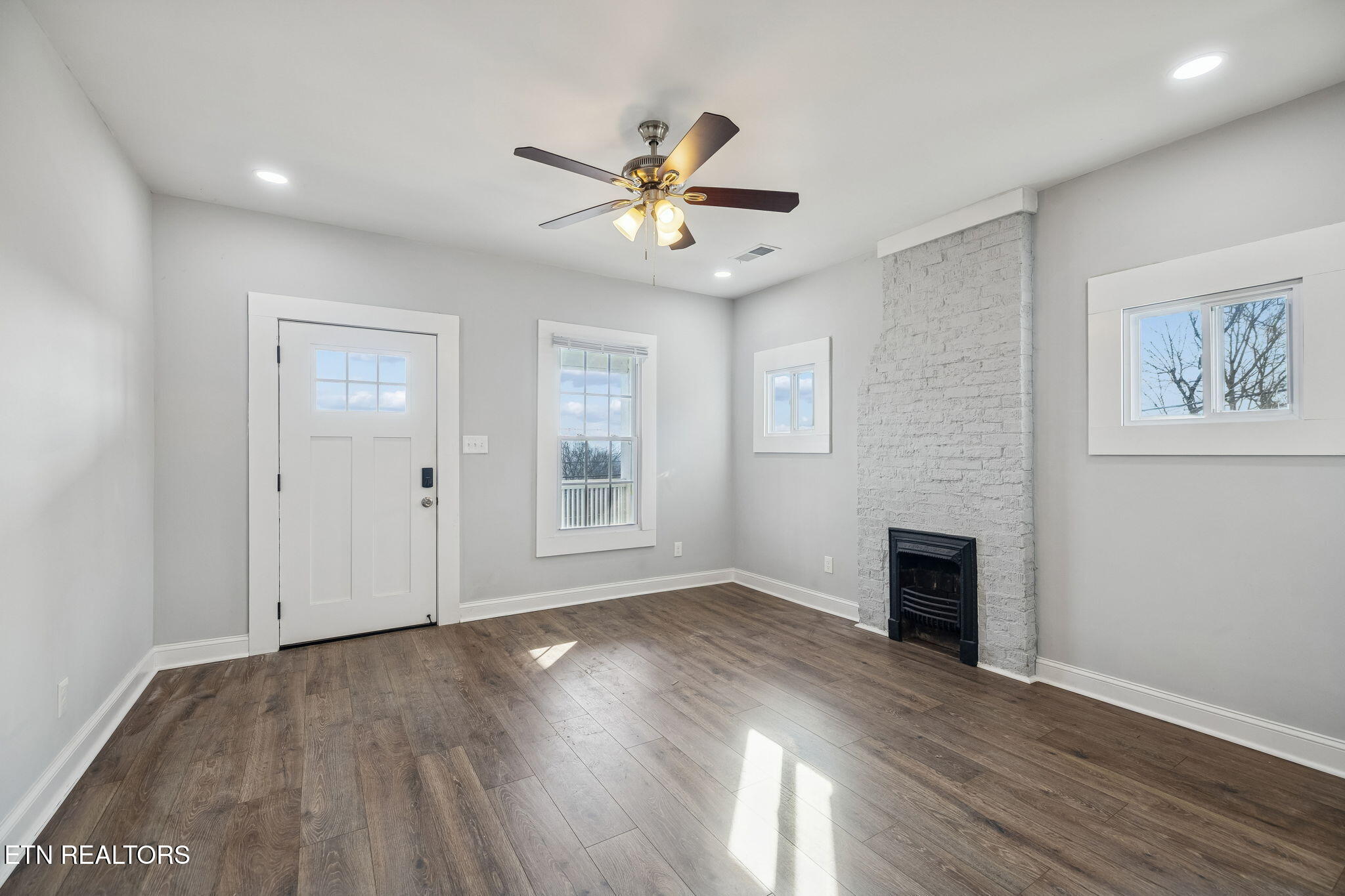 1601 Cecil Avenue Knoxville TN 37917