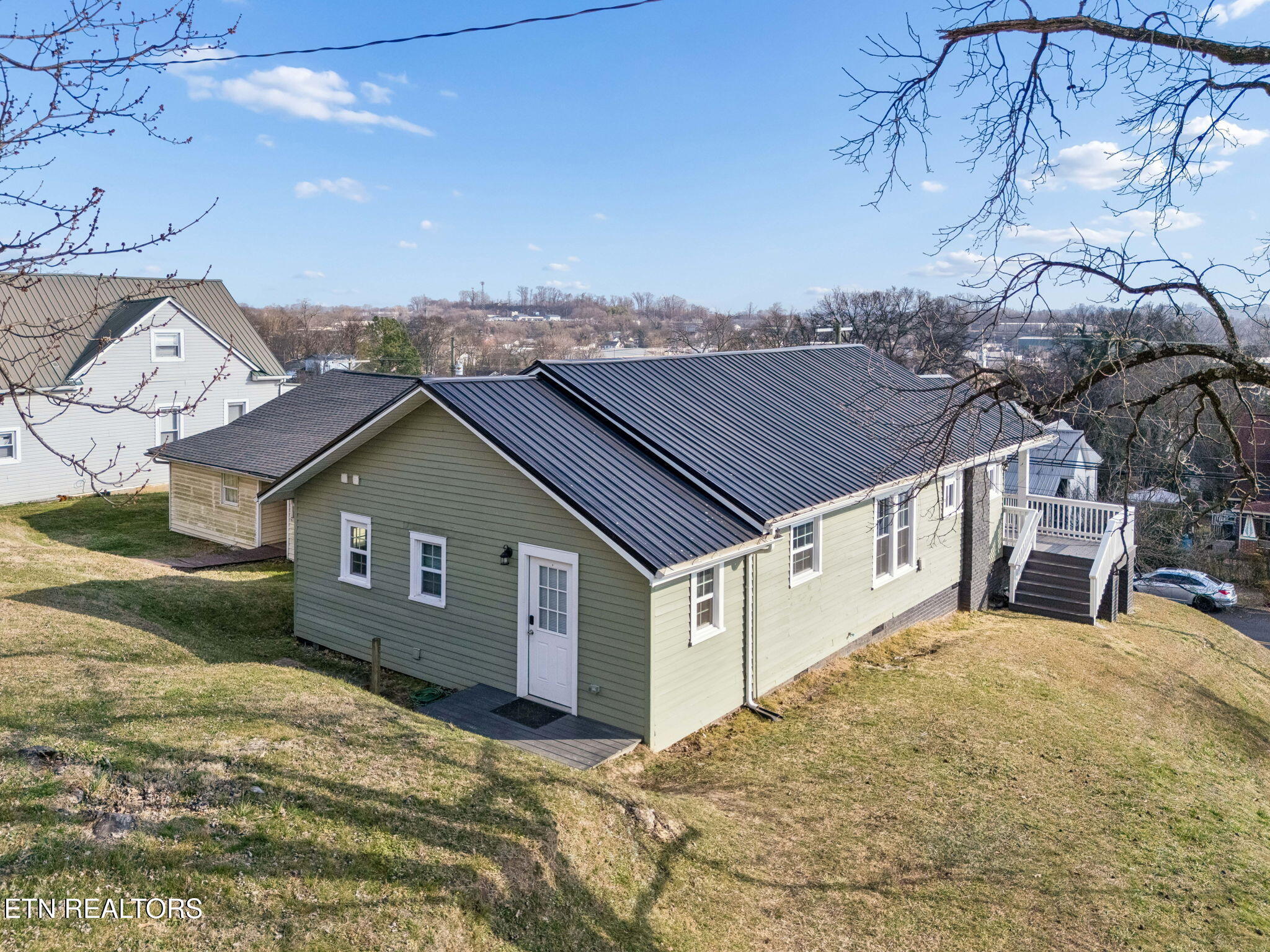 1601 Cecil Avenue Knoxville TN 37917