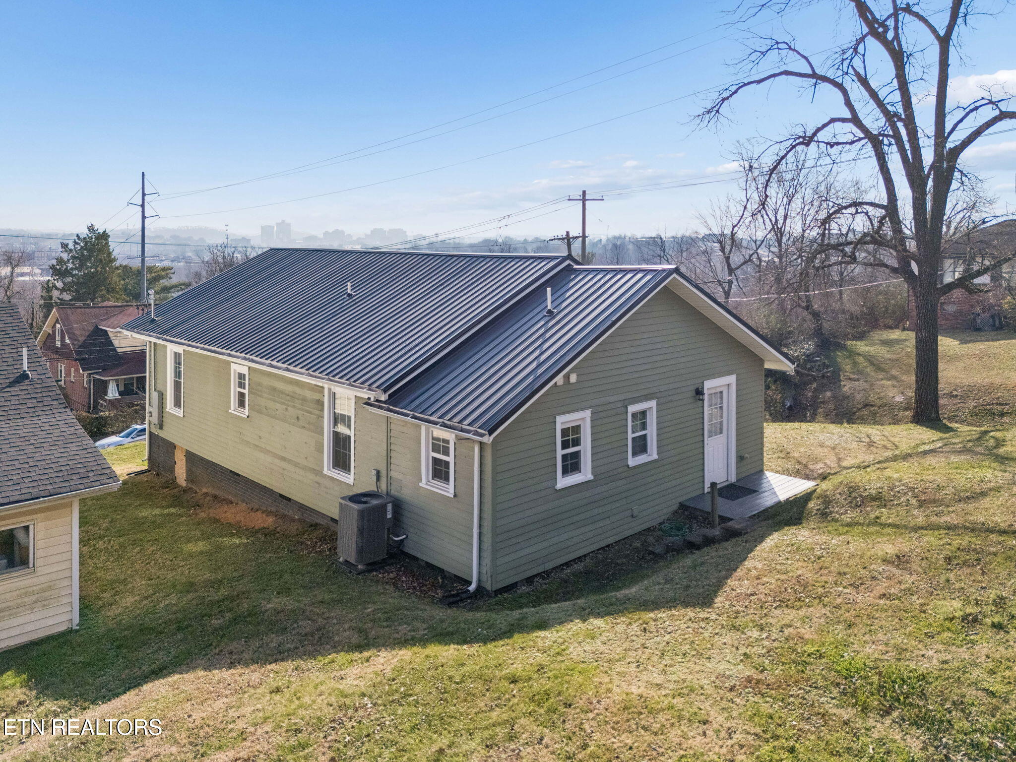 1601 Cecil Avenue Knoxville TN 37917