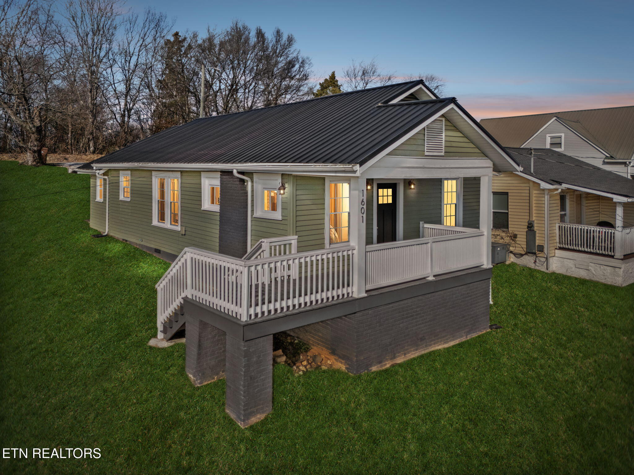 1601 Cecil Avenue Knoxville TN 37917