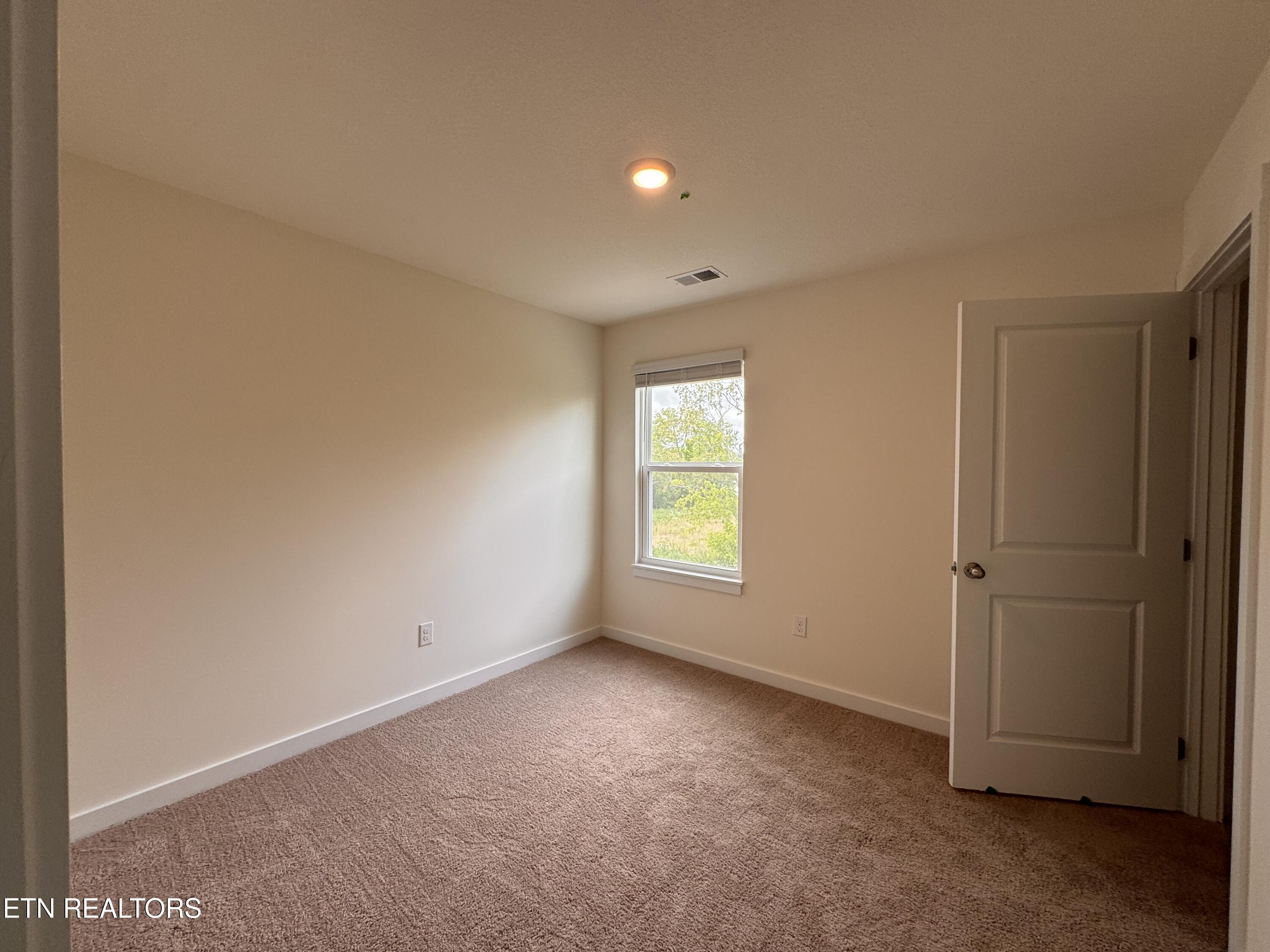 574 White Oak Lane Vonore TN 37885