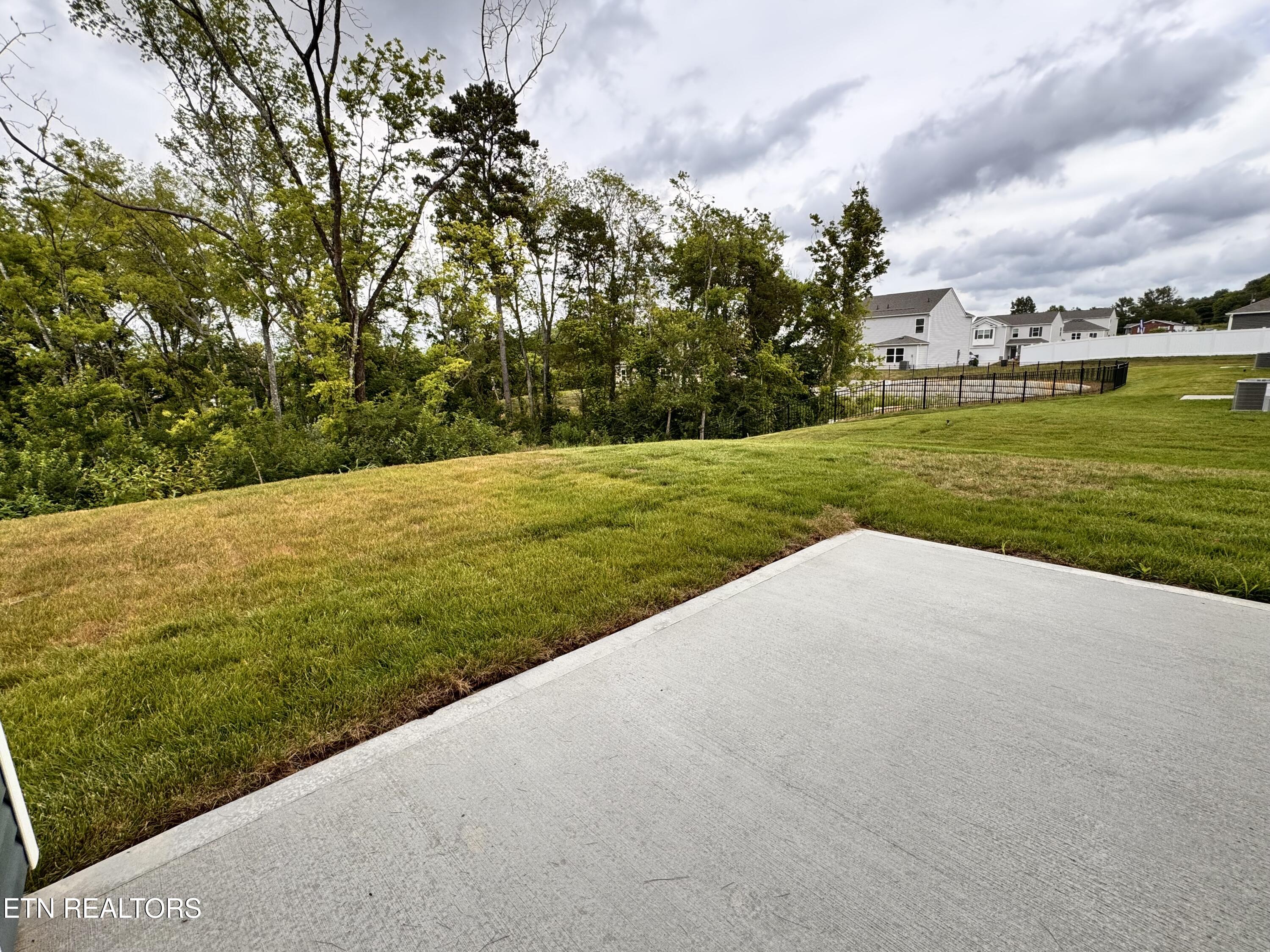 574 White Oak Lane Vonore TN 37885