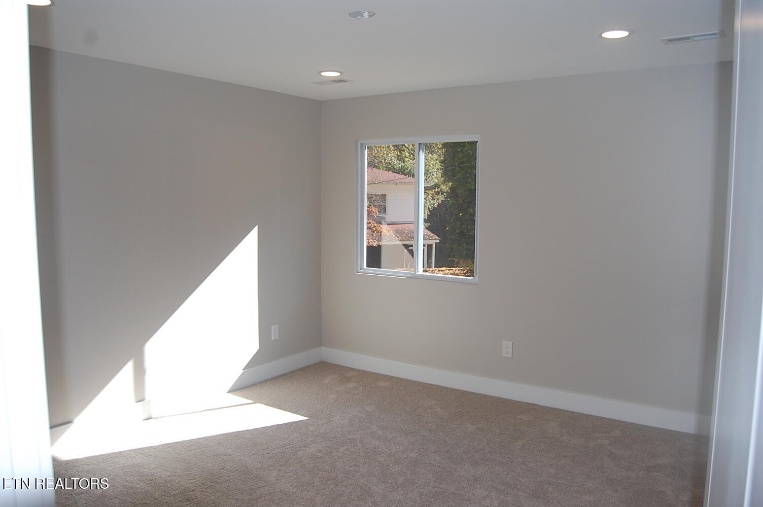 125 Wade Lane Oak Ridge TN 37830