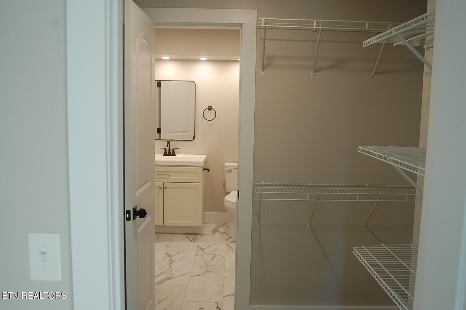 125 Wade Lane Oak Ridge TN 37830