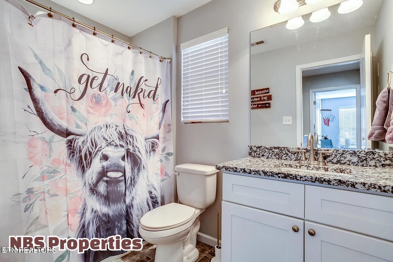6010 Freebird Lane Knoxville TN 37912