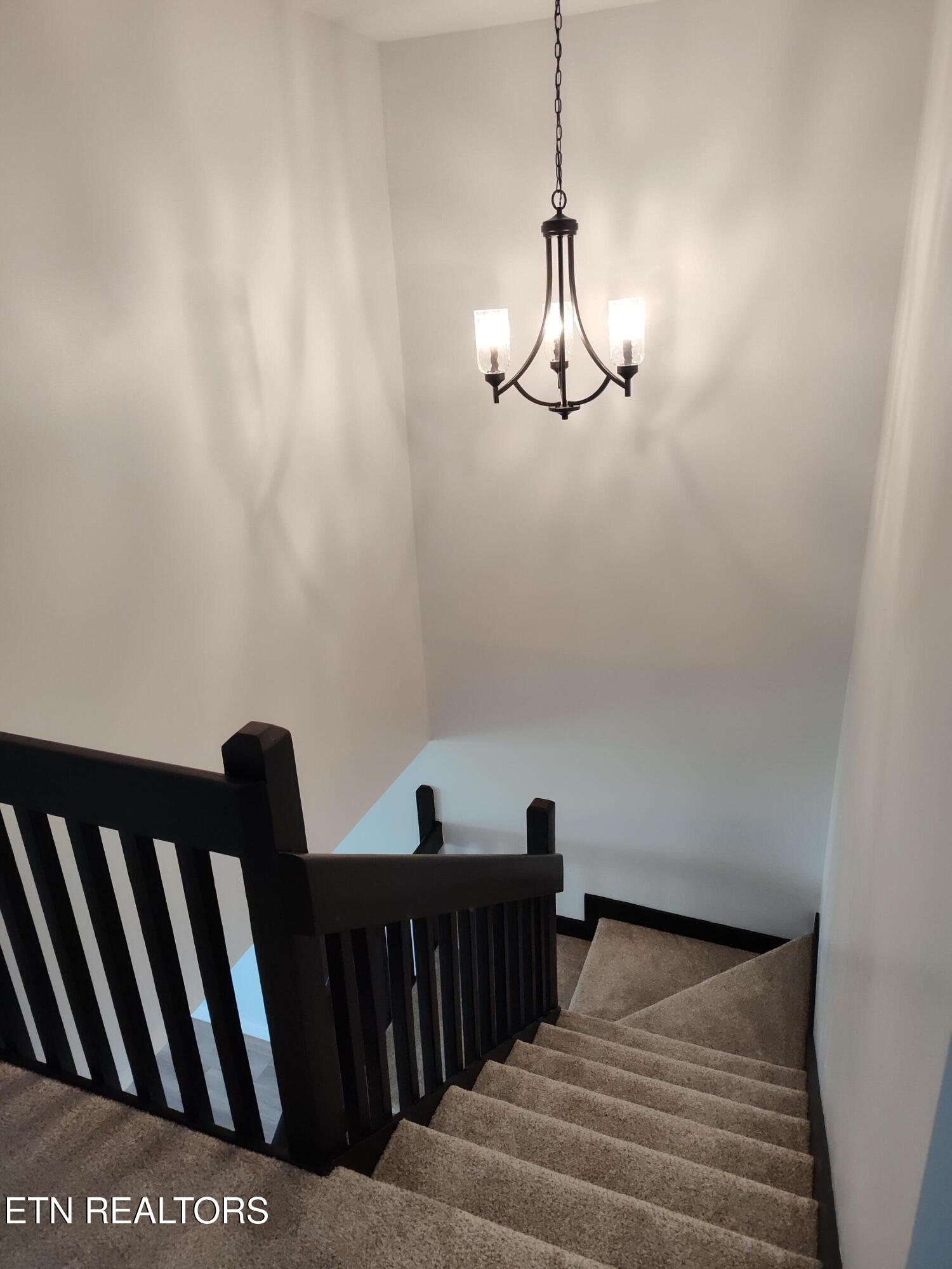 158 Golfcrest Lane Oak Ridge TN 37830