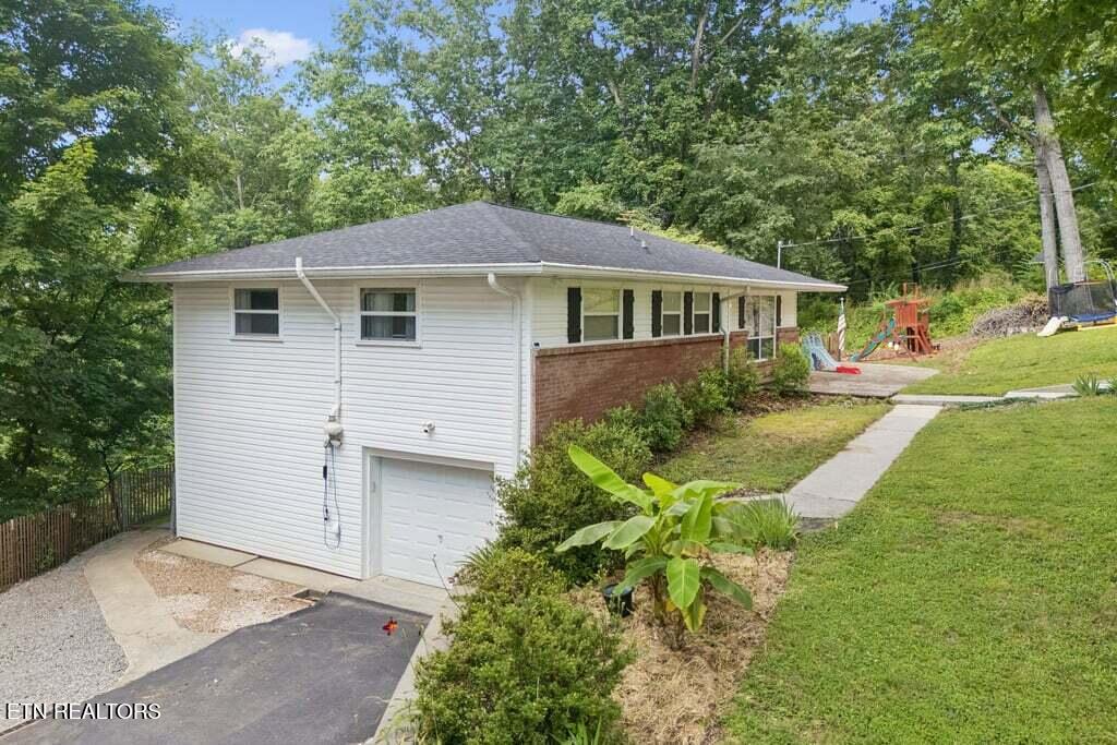 103 Morgan Road Oak Ridge TN 37830